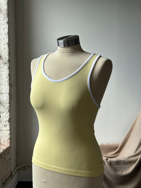 Tammy Ribbed Razor Back Tank In Banana