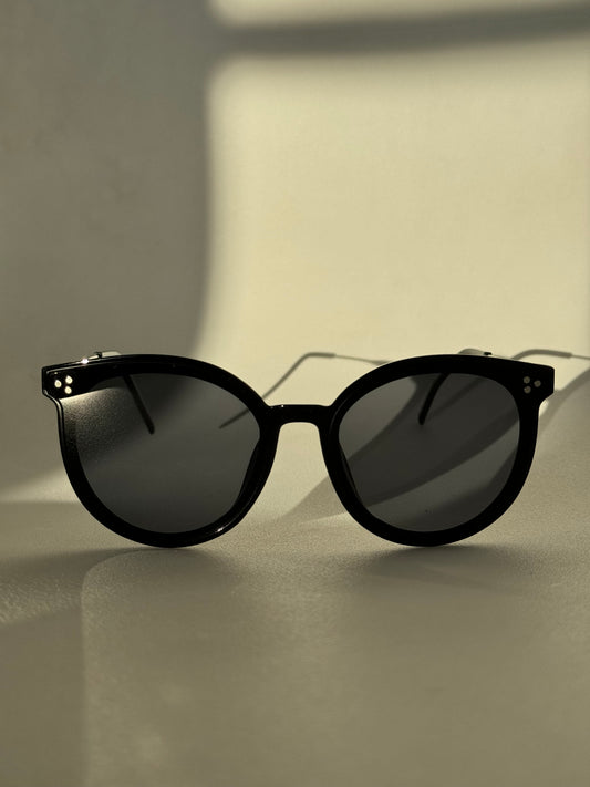 Patrick Tri Stud Sunglasses In Black