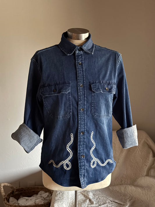 Lawrence Handcrafted Embroidered Cropped Button Down