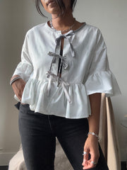 Joycie Vintage Cotton Handcrafted Ruffle Top In Daisies