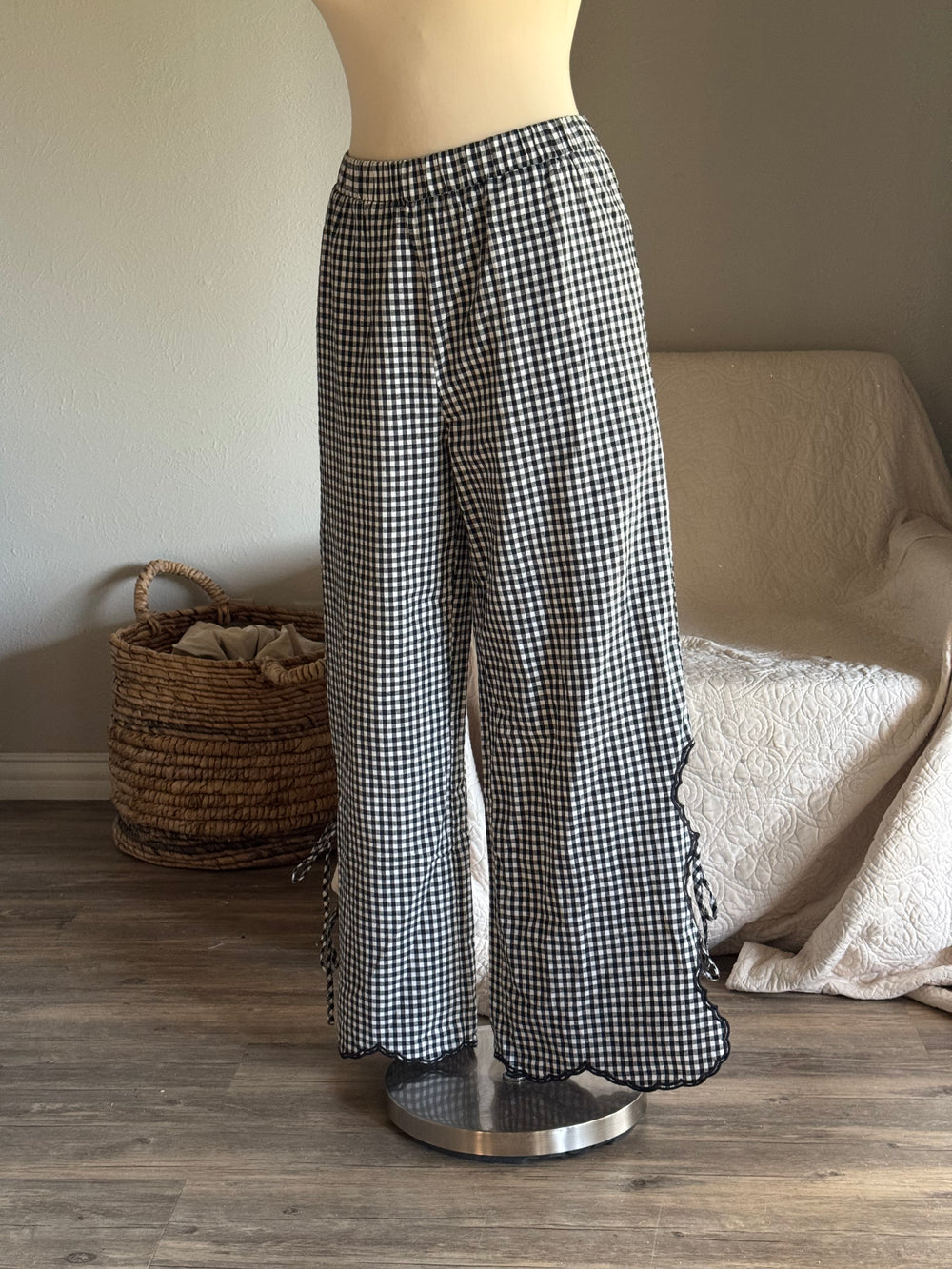 Piper Cotton & Linen Gingham Pants In Black￼
