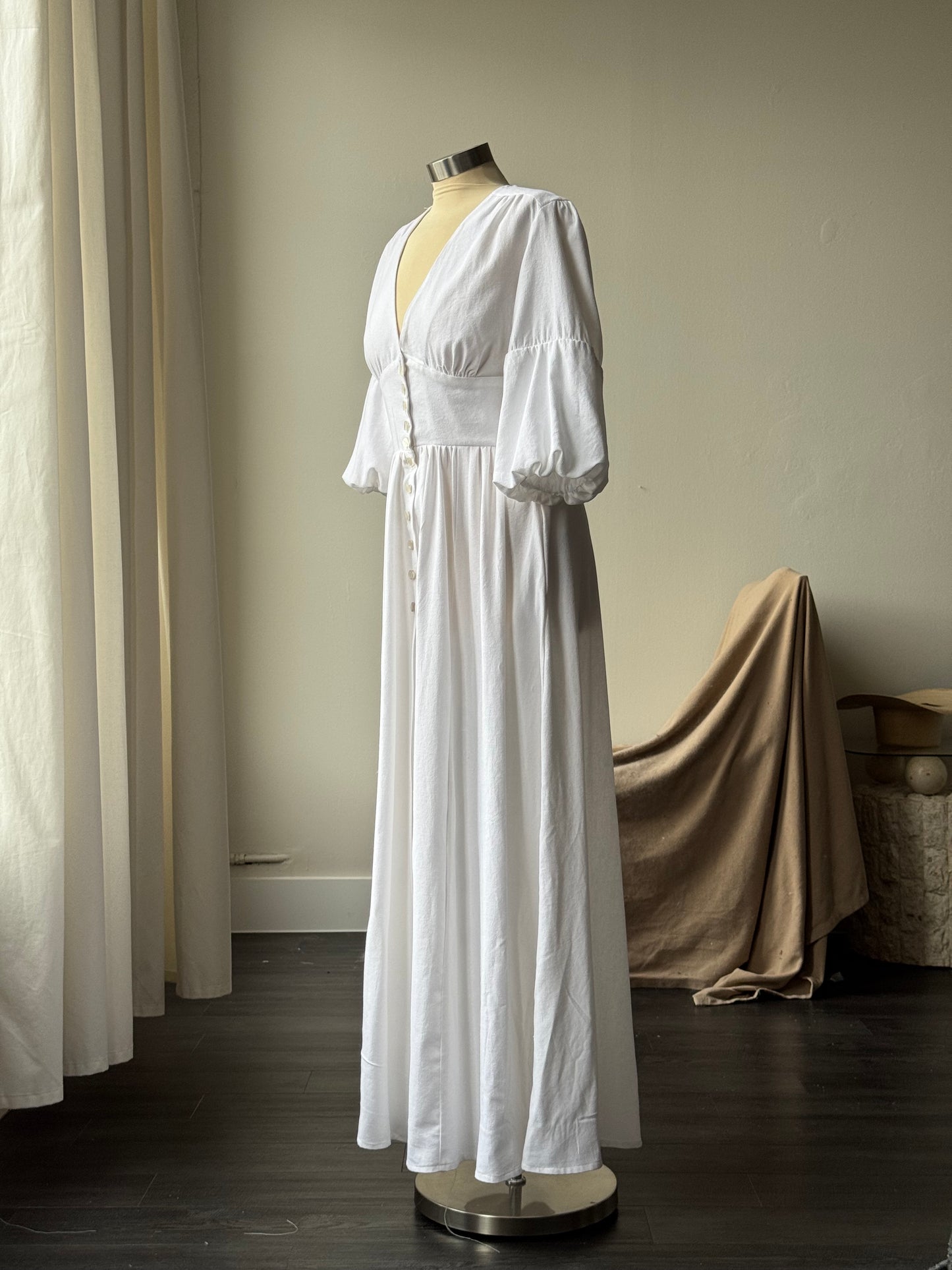 Anriette Cotton & Linen Button Front Maxi Dress In White
