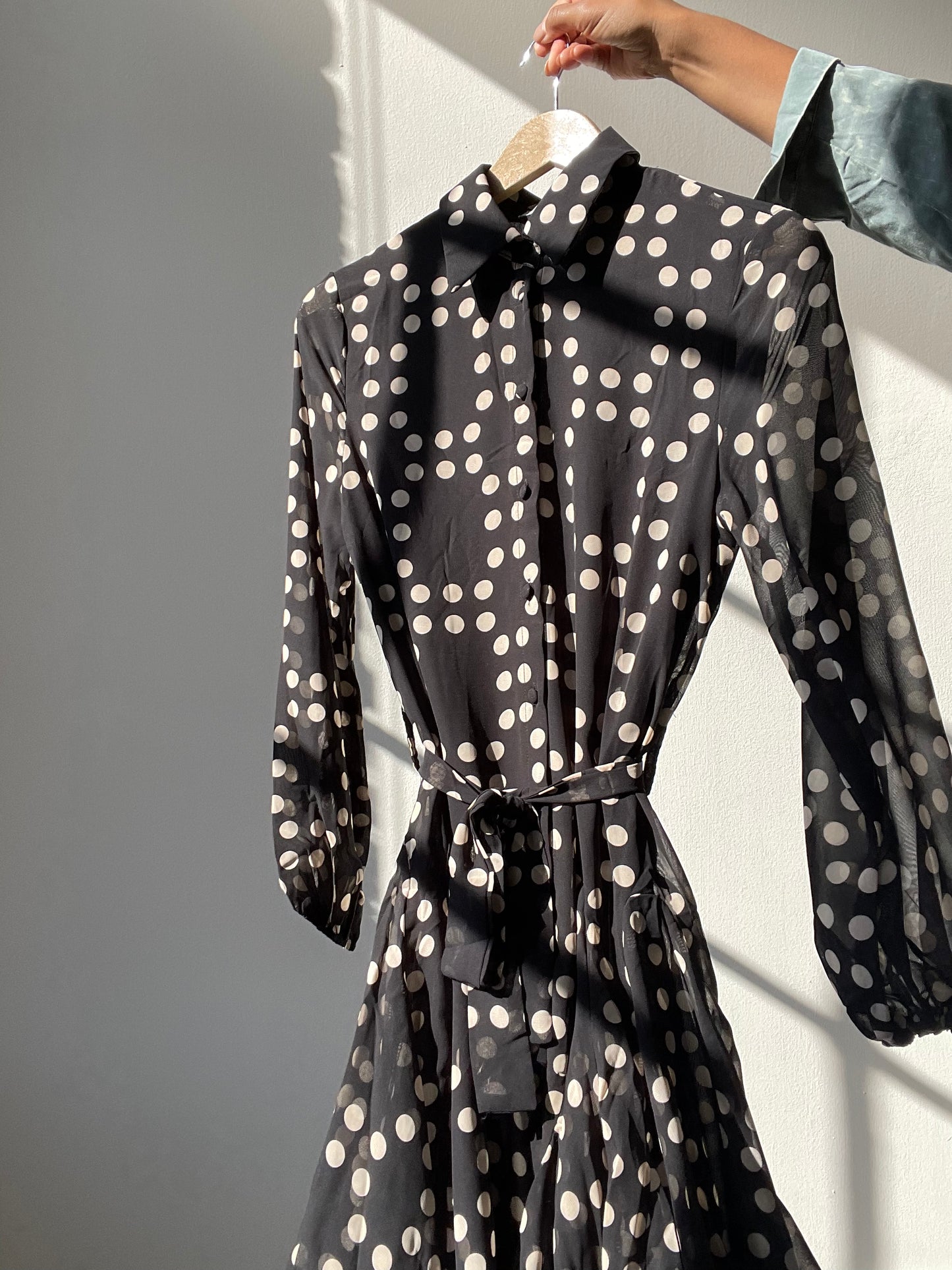Miley Polkadot Belted Sheer Balloon Sleeve Button Down Dress In Midnight Navy