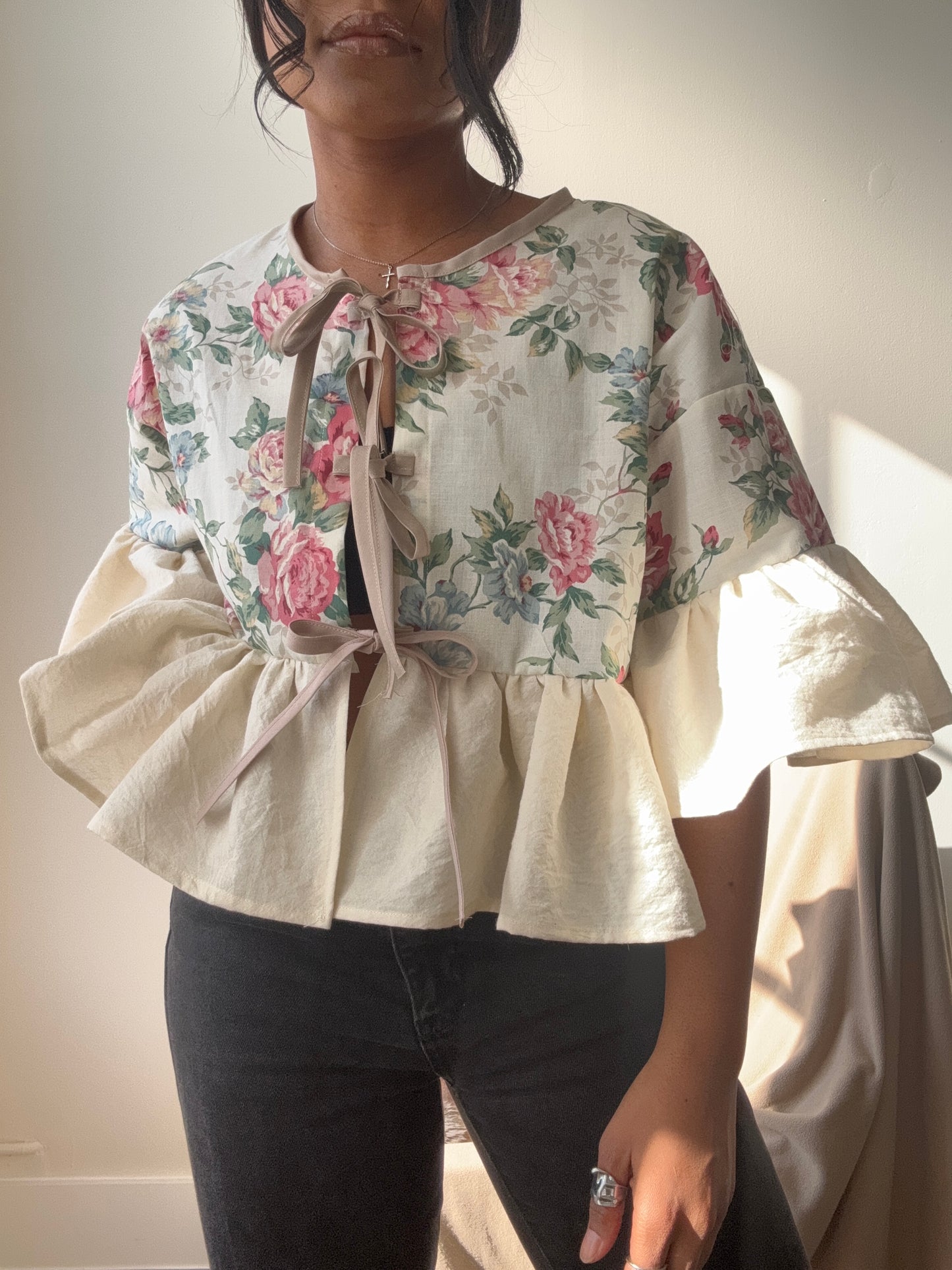 Joycie Vintage Cotton Handcrafted Ruffle Top In Roses