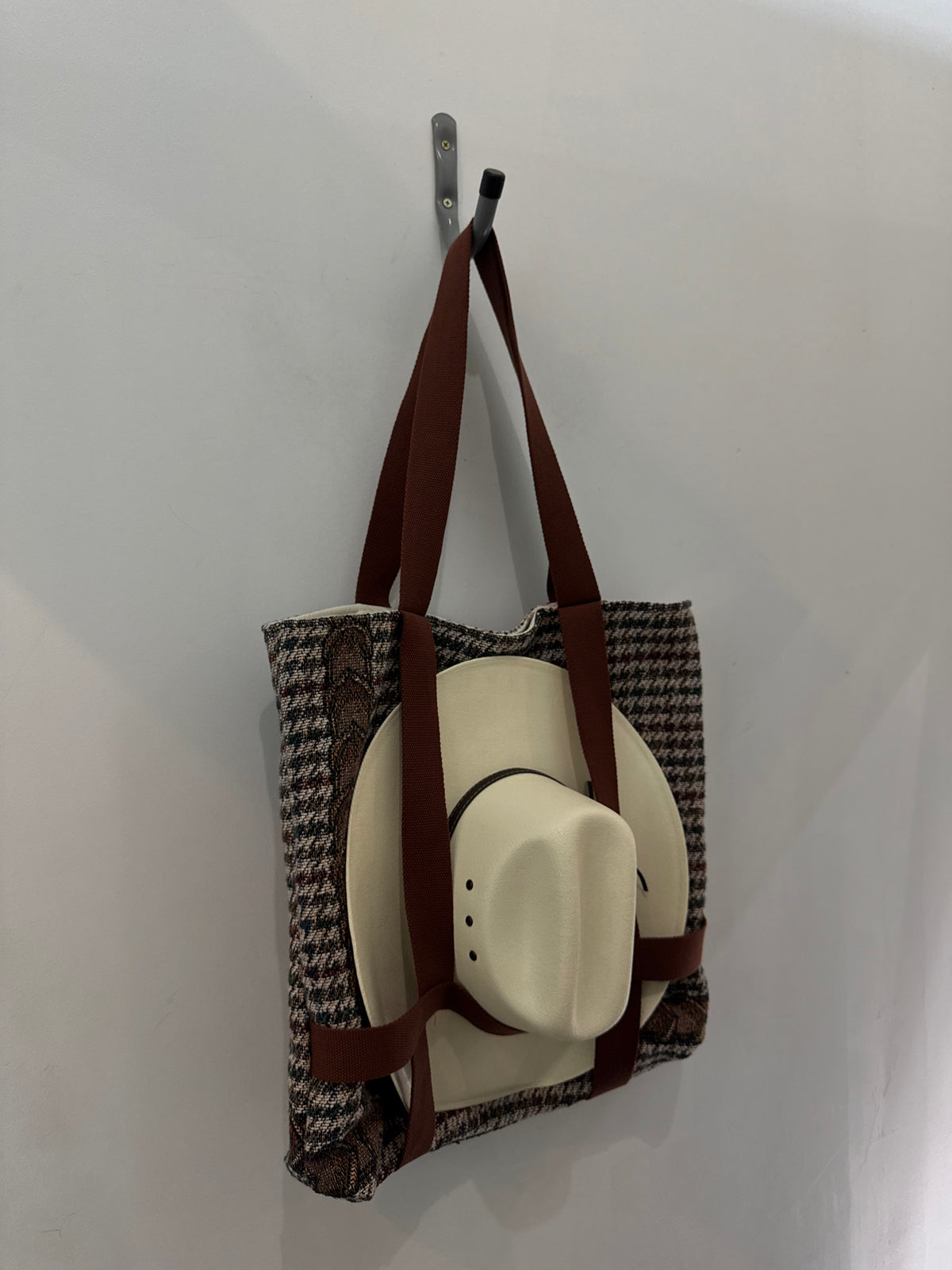 Haselden Handcrafted Hat Holder Tote Bag