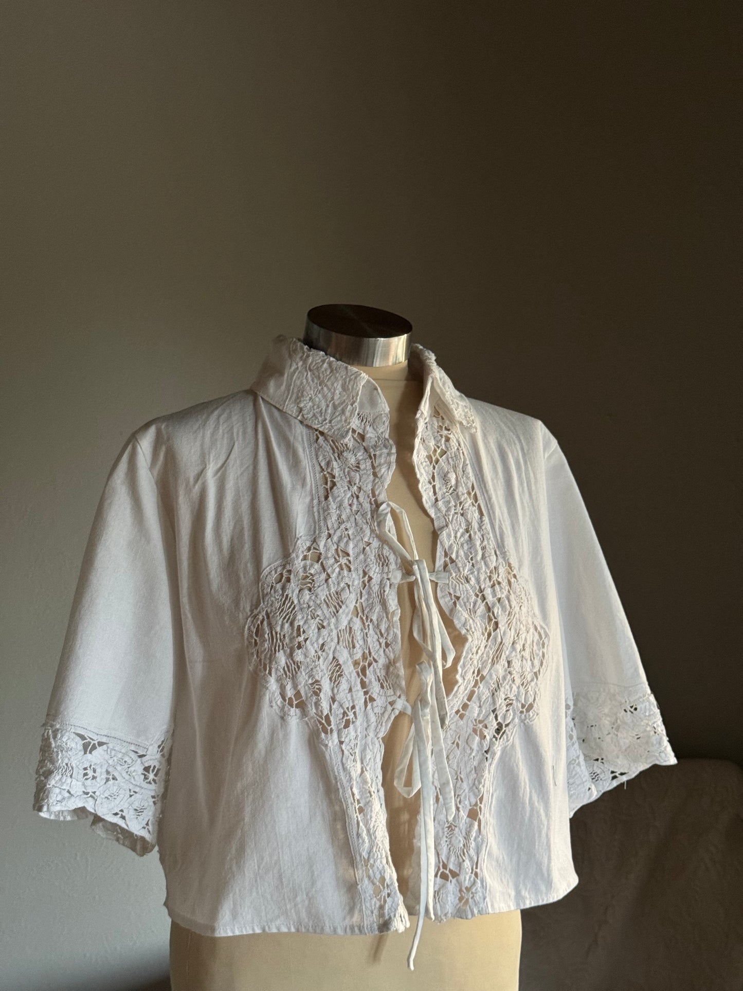 Judy Handcrafted Vintage Tie Front Crop Top