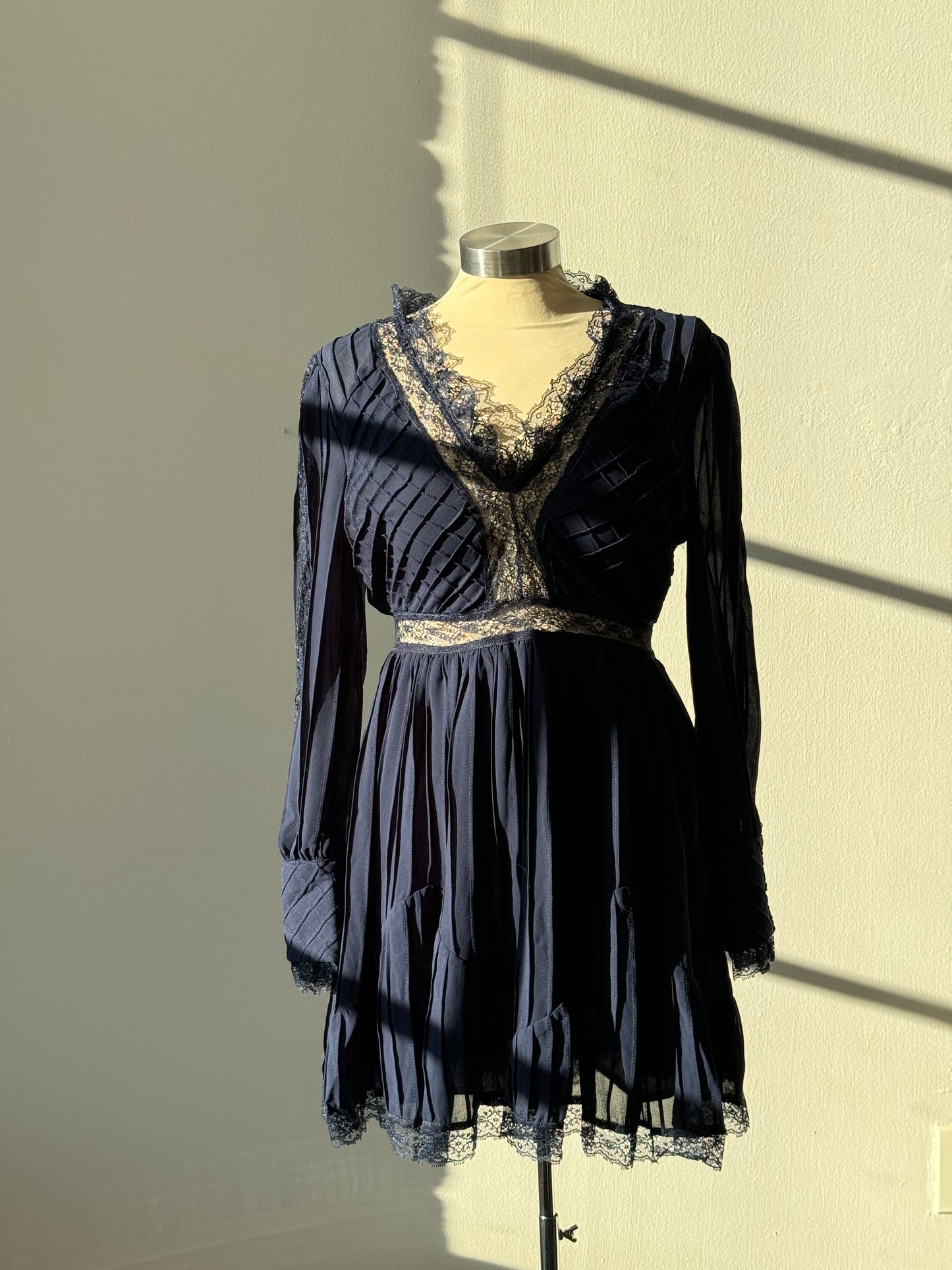 Kimberly VintageStyle Lace Dress In Midnight Navy