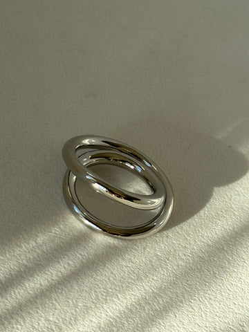 Ainsley Artisan Lasso Ring In Silver