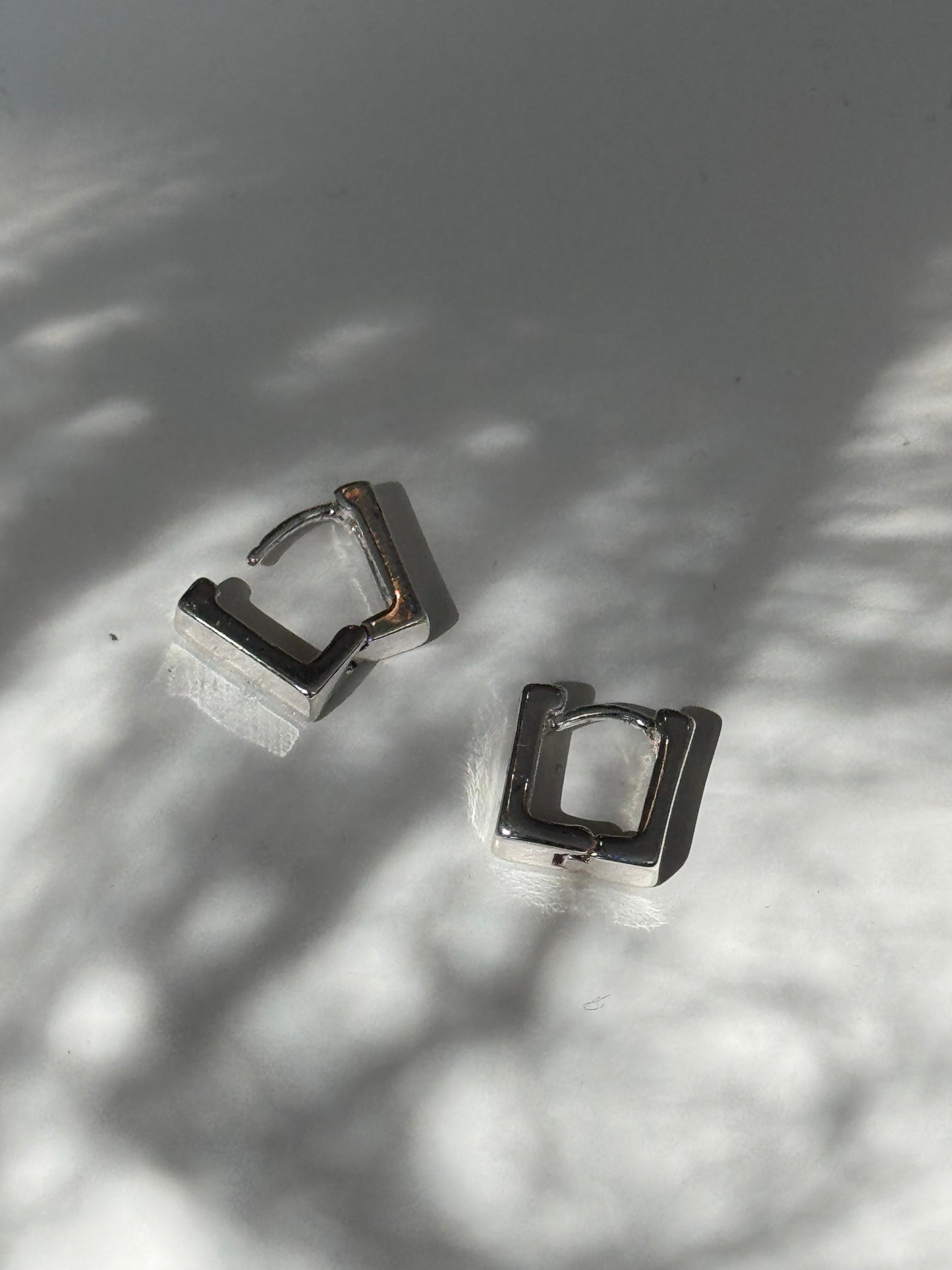Hinged Mini Square Hug Earring In Silver