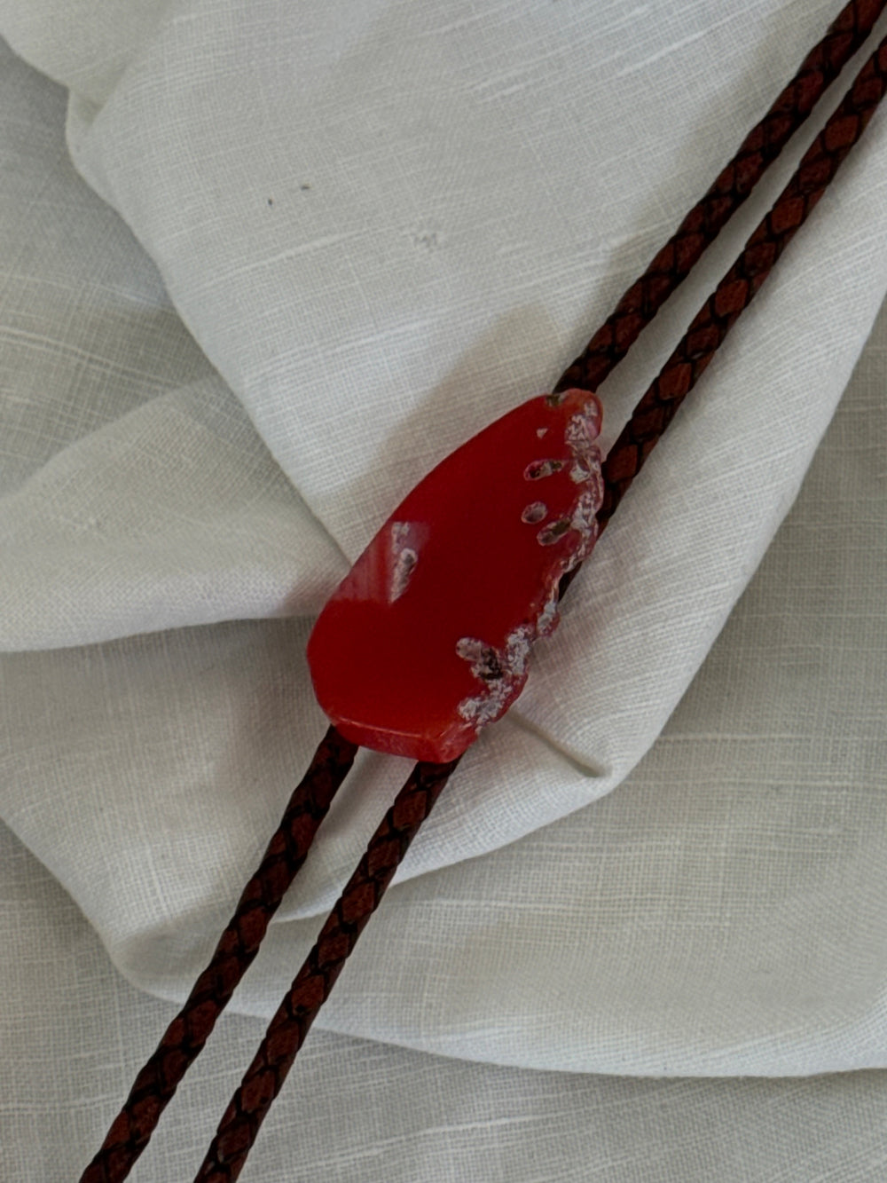 Handcrafted Agate Bolo Tie In Red Sea
