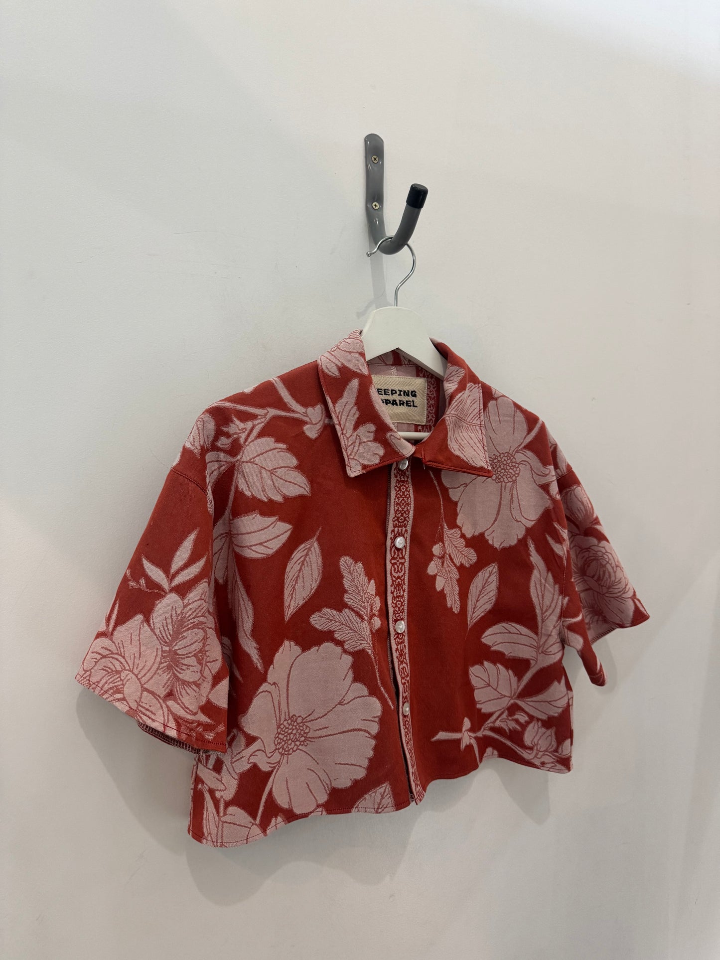 Judy Handcrafted Vintage Cropped Button Down In Cinnamon￼