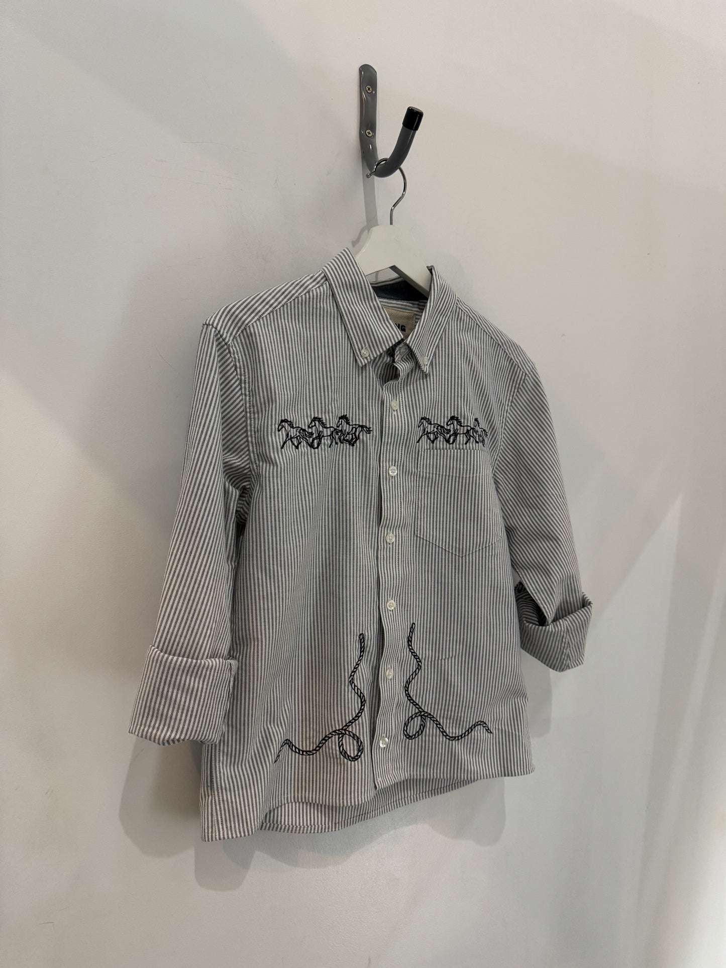 Lawrence Handcrafted Cropped Cotton long sleeve Button Down In Running Horses