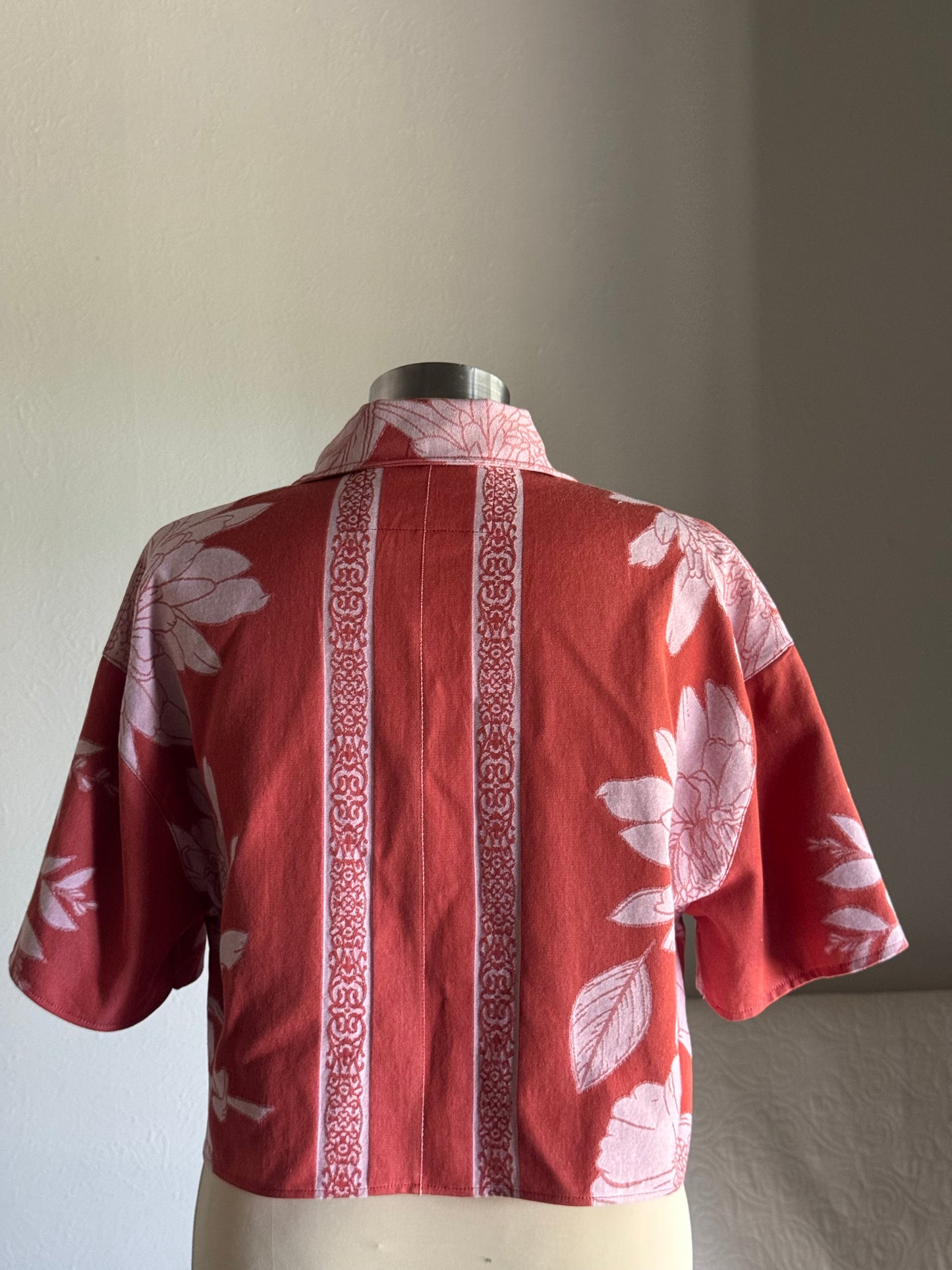 Judy Handcrafted Vintage Cropped Button Down In Cinnamon￼