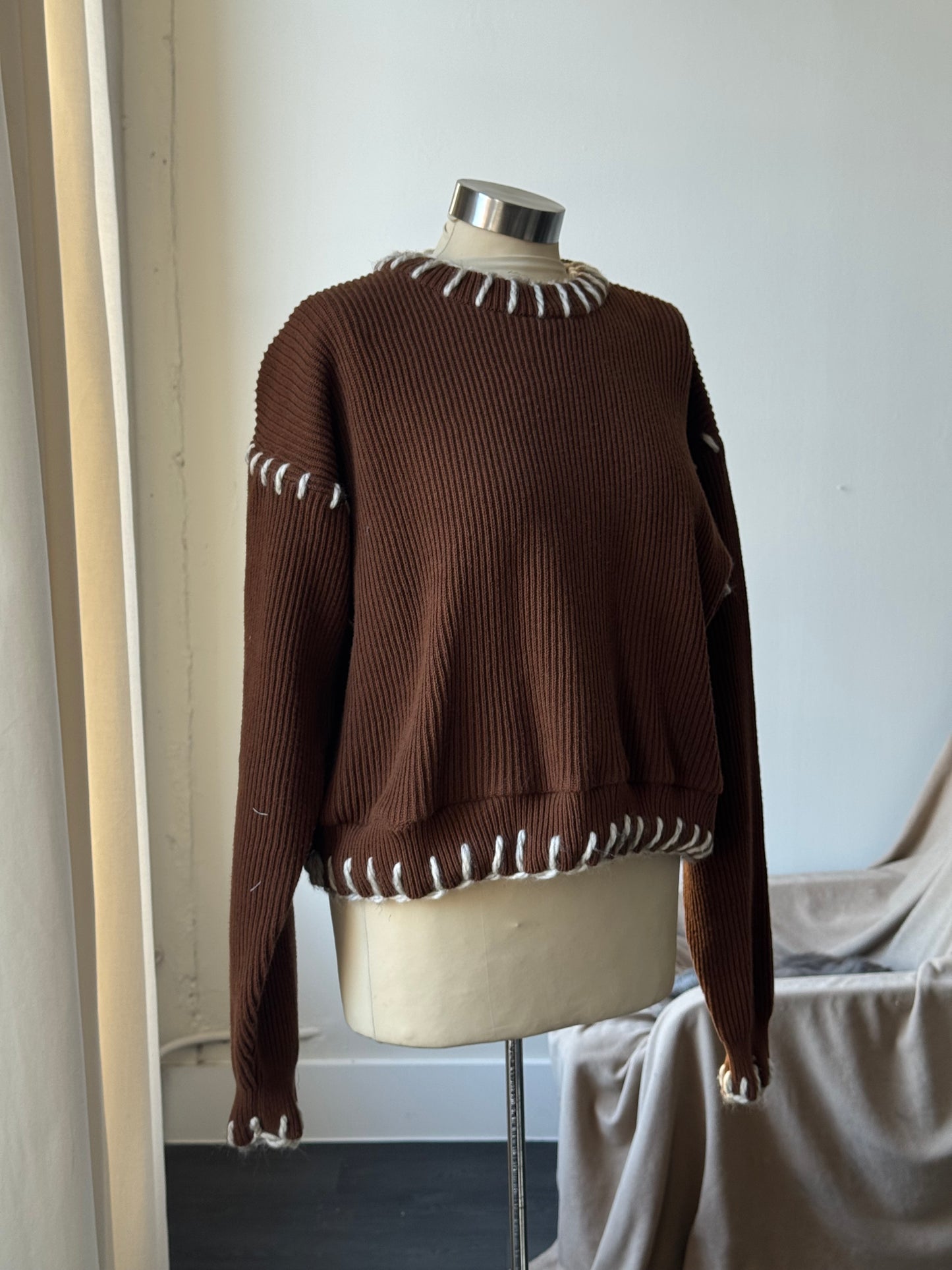 Sloppy Joe Handcrafted Cowboy Blanket Stitch Chunky Sweater In Brown