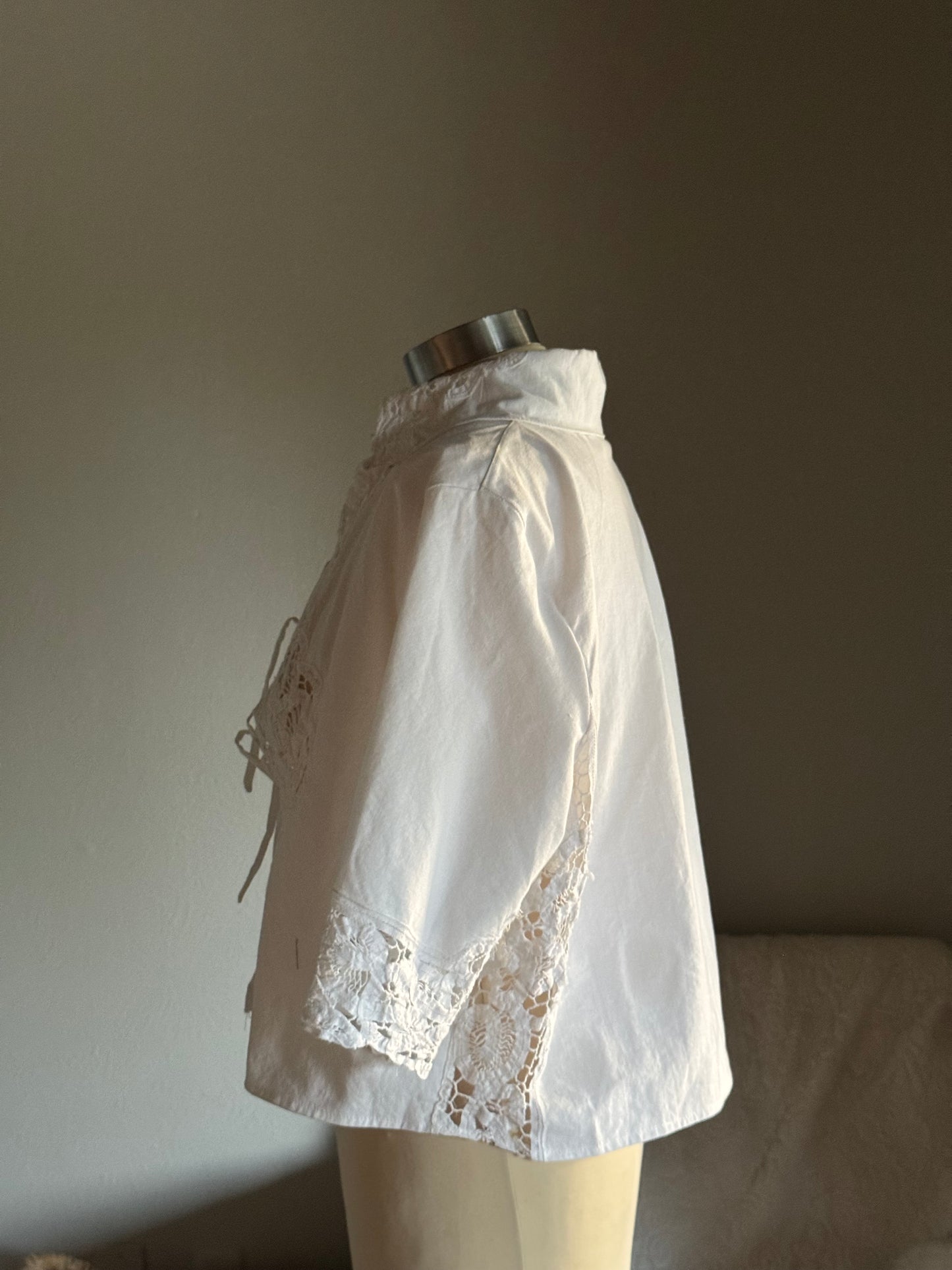 Judy Handcrafted Vintage Tie Front Crop Top