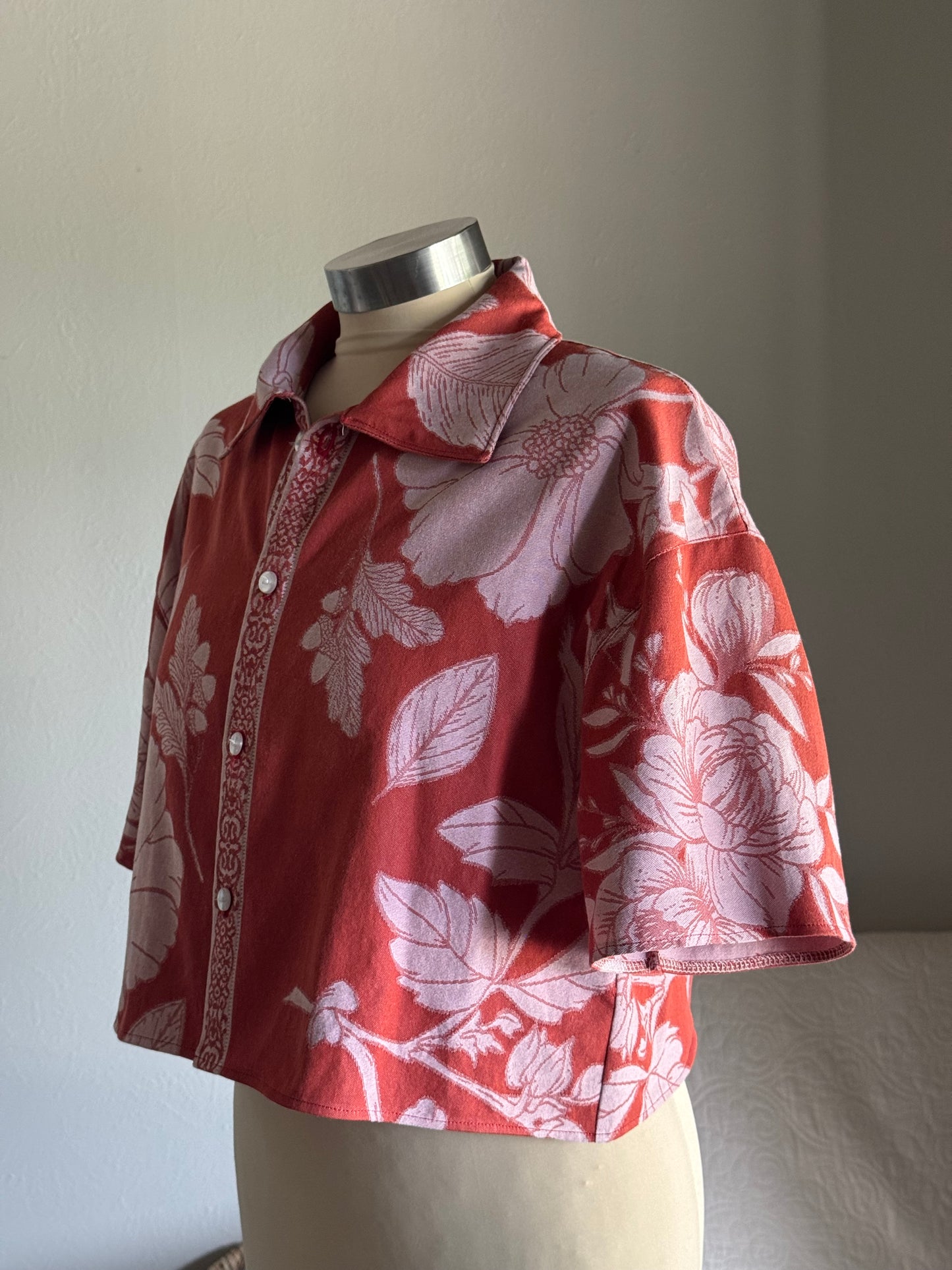 Judy Handcrafted Vintage Cropped Button Down In Cinnamon￼