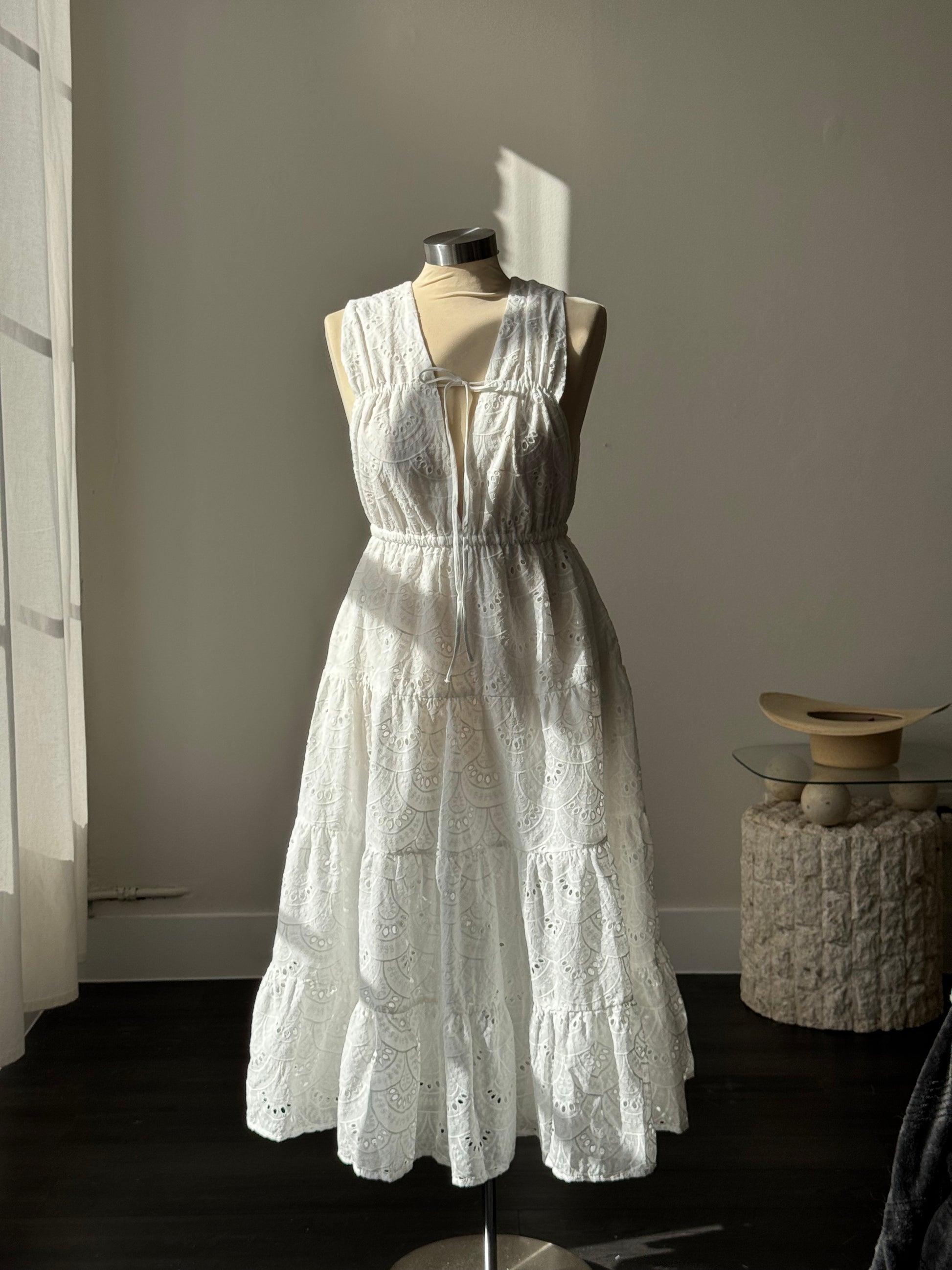 Danielle Cotton Eyelet Maxi Dress in White S Danielle Cotton Eyelet Maxi Dress in White S