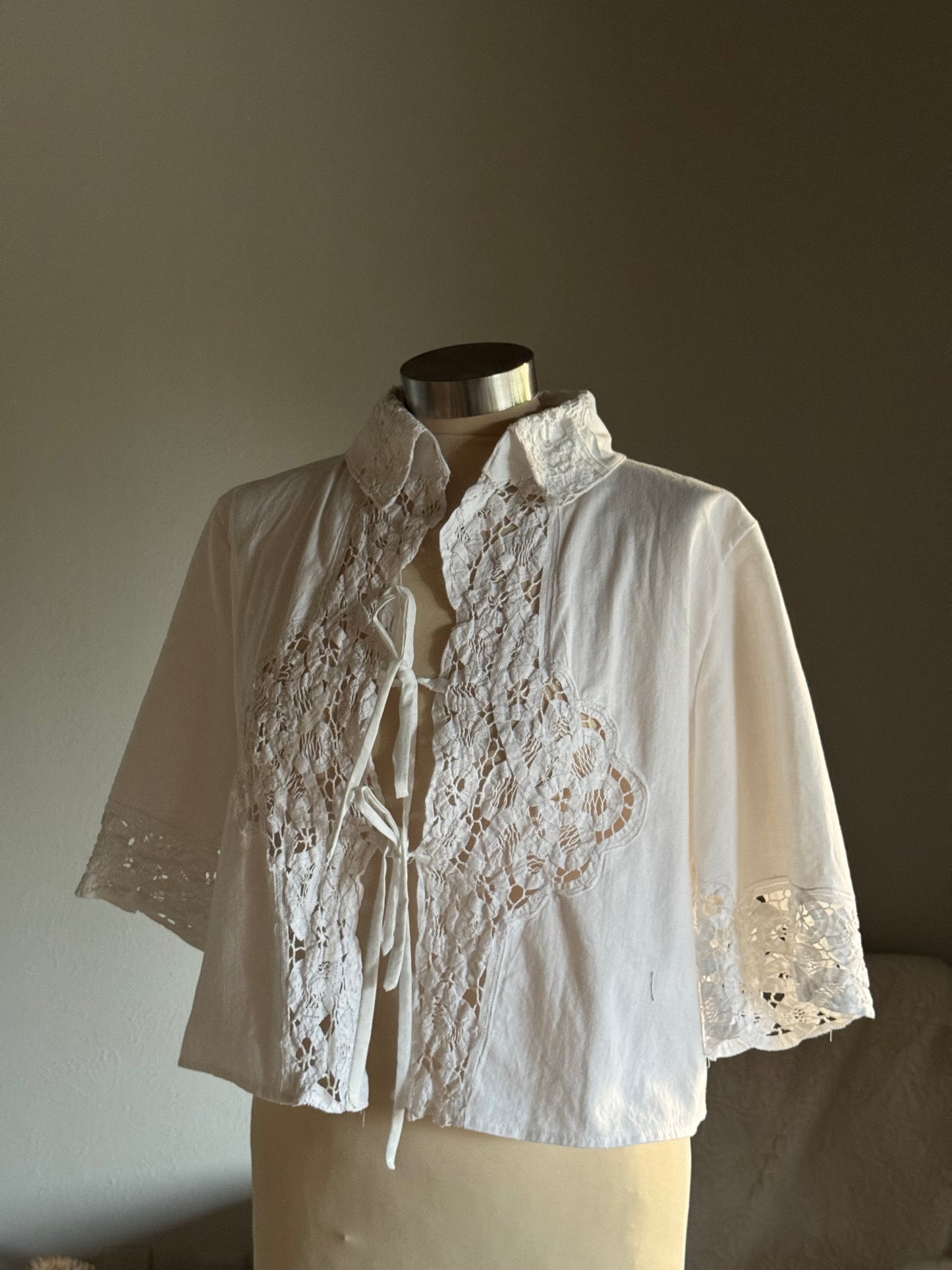 Judy Handcrafted Vintage Tie Front Crop Top