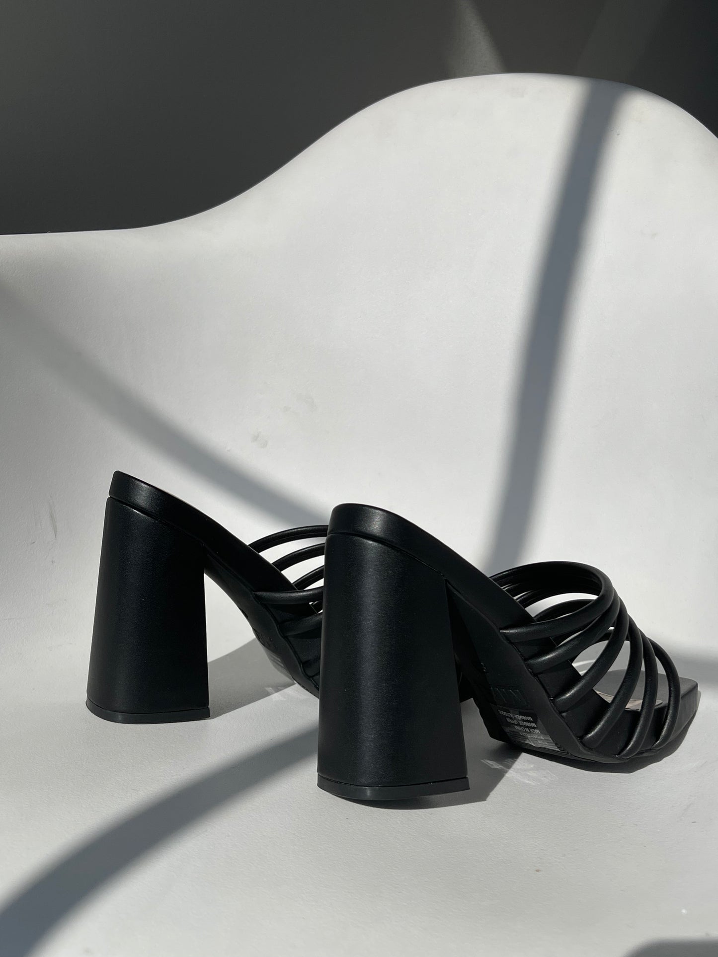 Melissa ￼Slink Strap Platform Sandal In Black