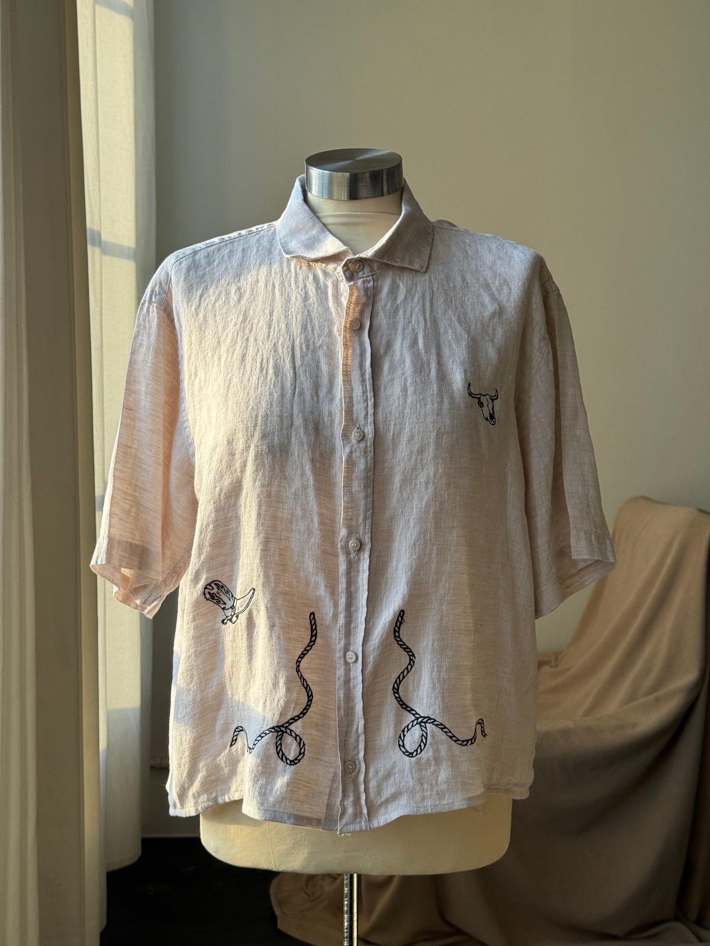 Judy Handcrafted Sad Songs Cropped Linen Button Down Short Sleeve In Natural