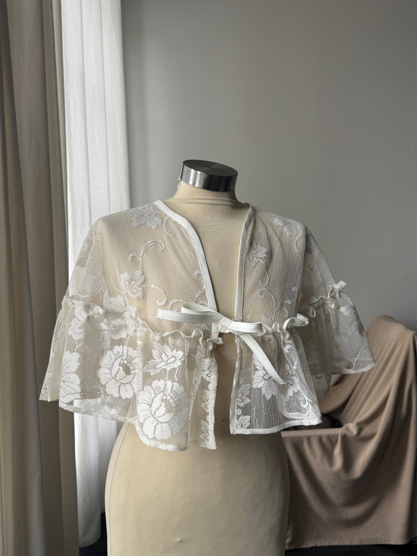 Jernigan Handcrafted Vintage Lace Capelette