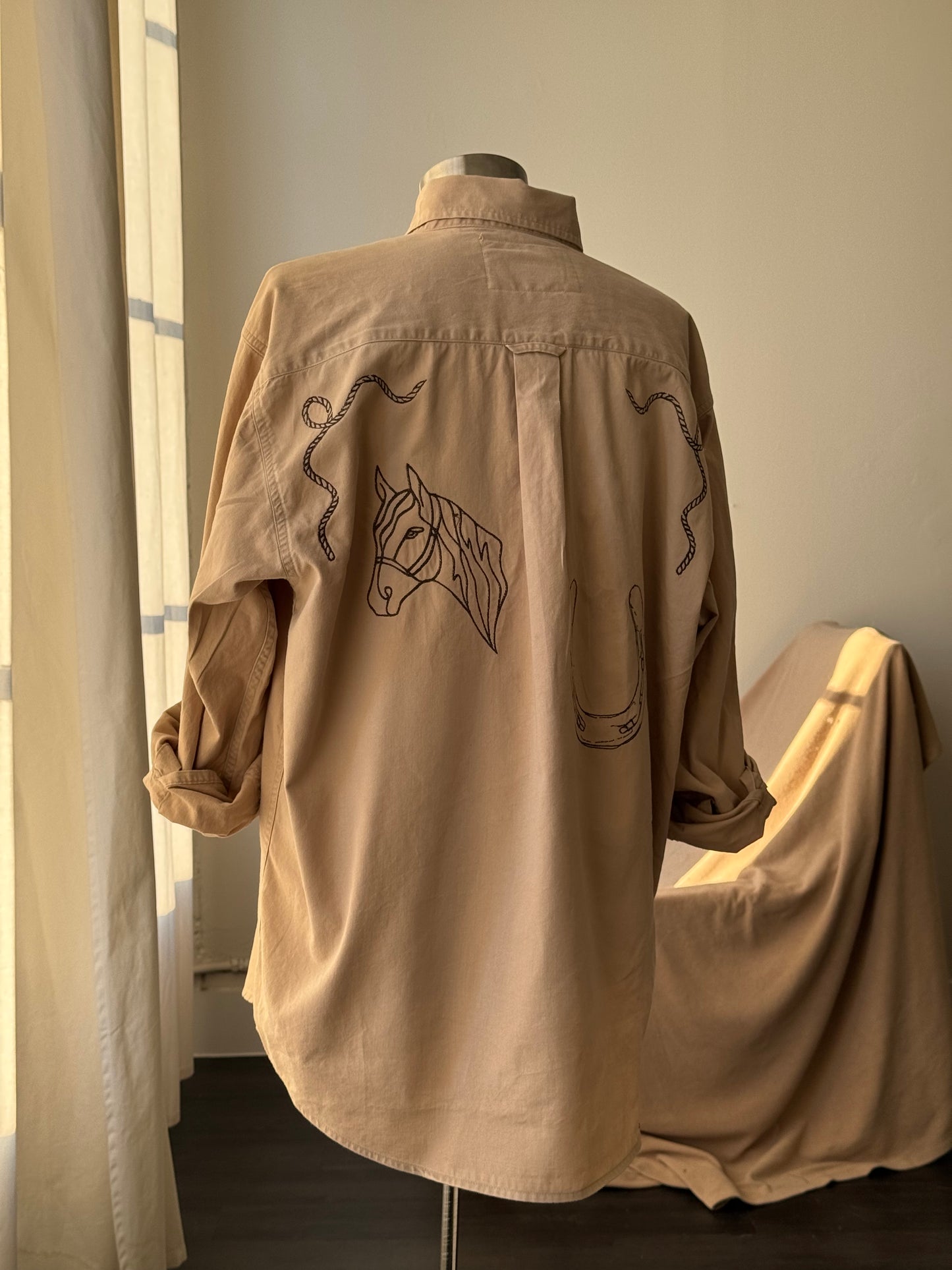Jaxson Handcrafted Embroidered Button Down In Brown Sugar