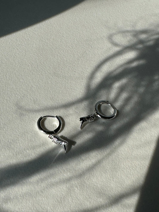 Daisy’s 18K Plated Mini Boot Drop Hug Hoop Earring In Silver