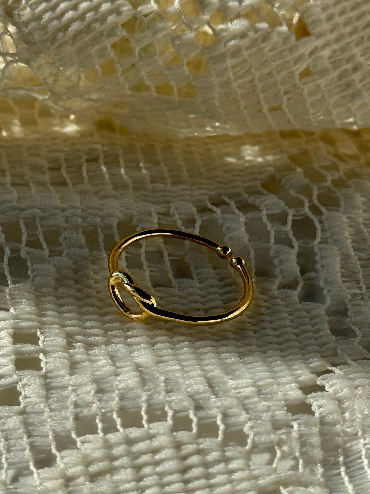 Forney Forgot Me Knot Ring In Gold￼ ￼