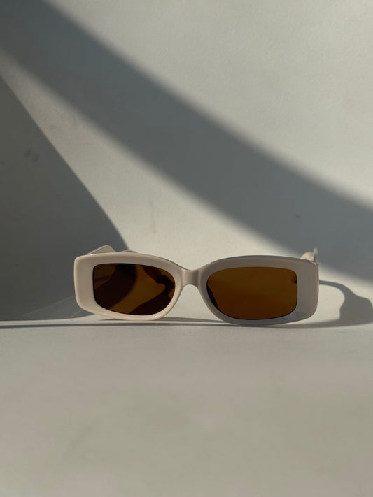 Shasta Square Double Stud Sunglasses In Cream