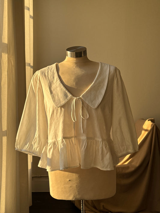 Melody Cotton Peter Pan Collar Top In White