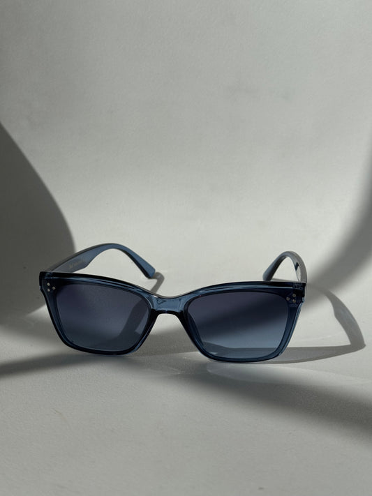 Tangi Triple Stud Classic Sunglasses Blue
