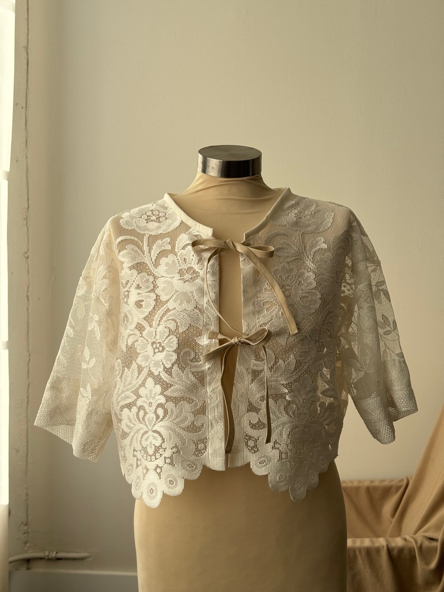 Roberta Handcrafted Vintage Lace Tie Top In Ivory