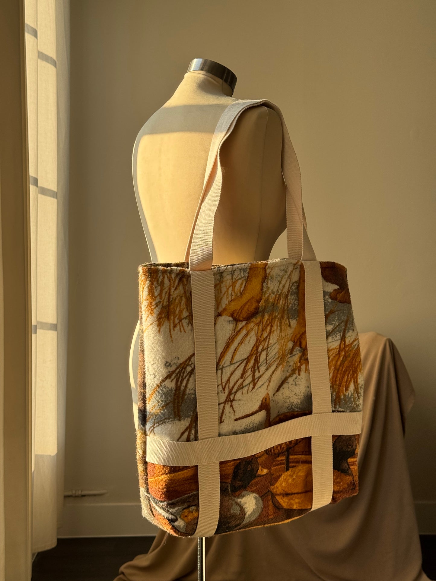 Magnus Handcrafted Tote Hat Holder Bag