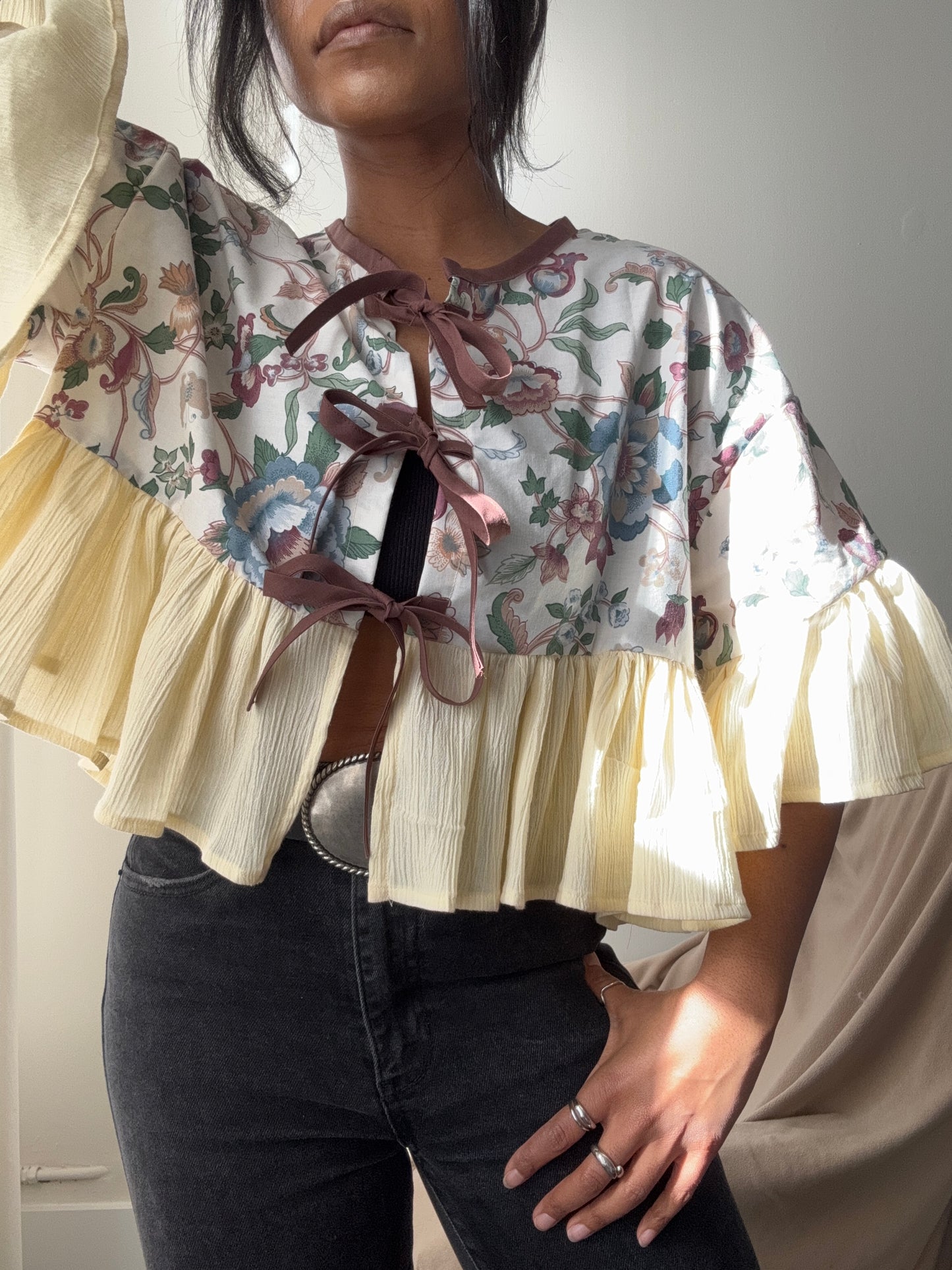 Joyce Cotton Handmade Floral & Ruffle Top In Vintage Cream