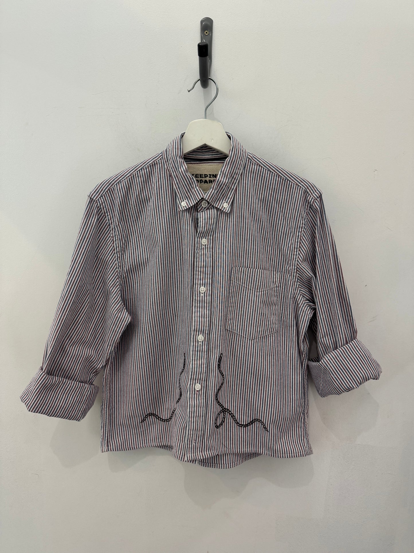 Lawrence Handcrafted Embroidered Old Souls Cropped Button Down