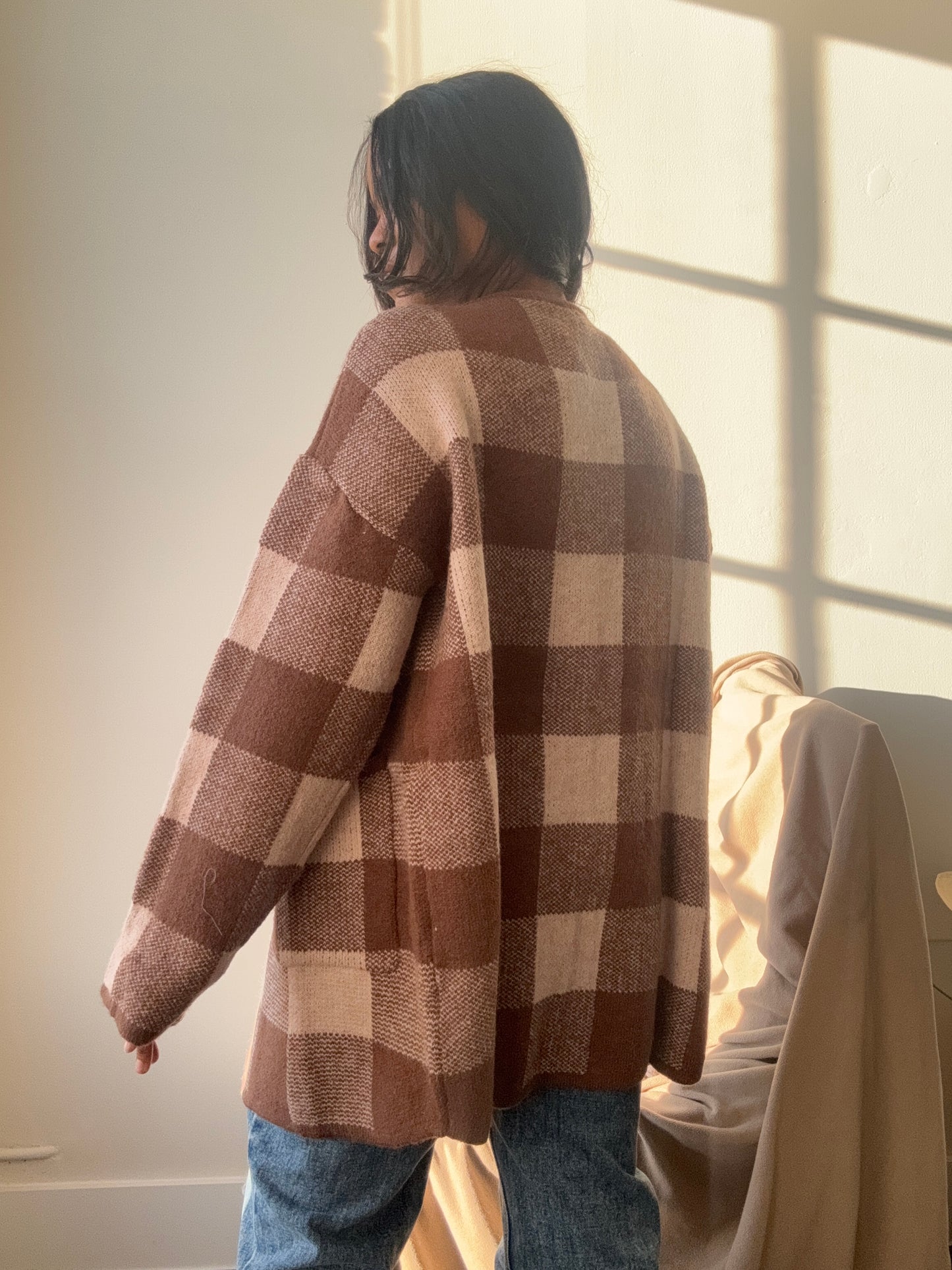 Sadie Plaid Check Sweater In Mocha