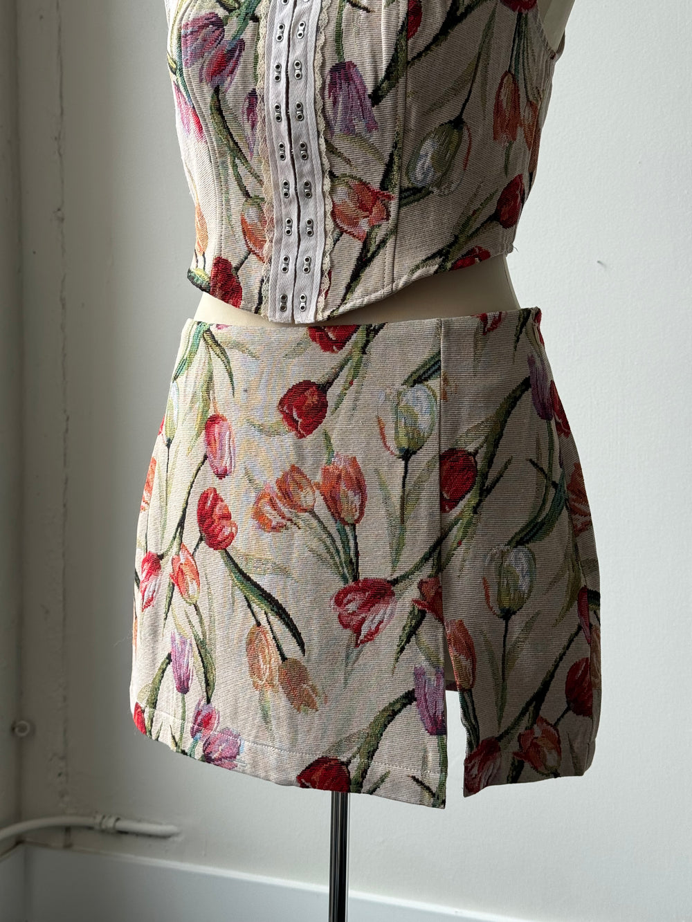 Sabrina Embroidered Tulip Floral Slit Mini Skirt In Taupe