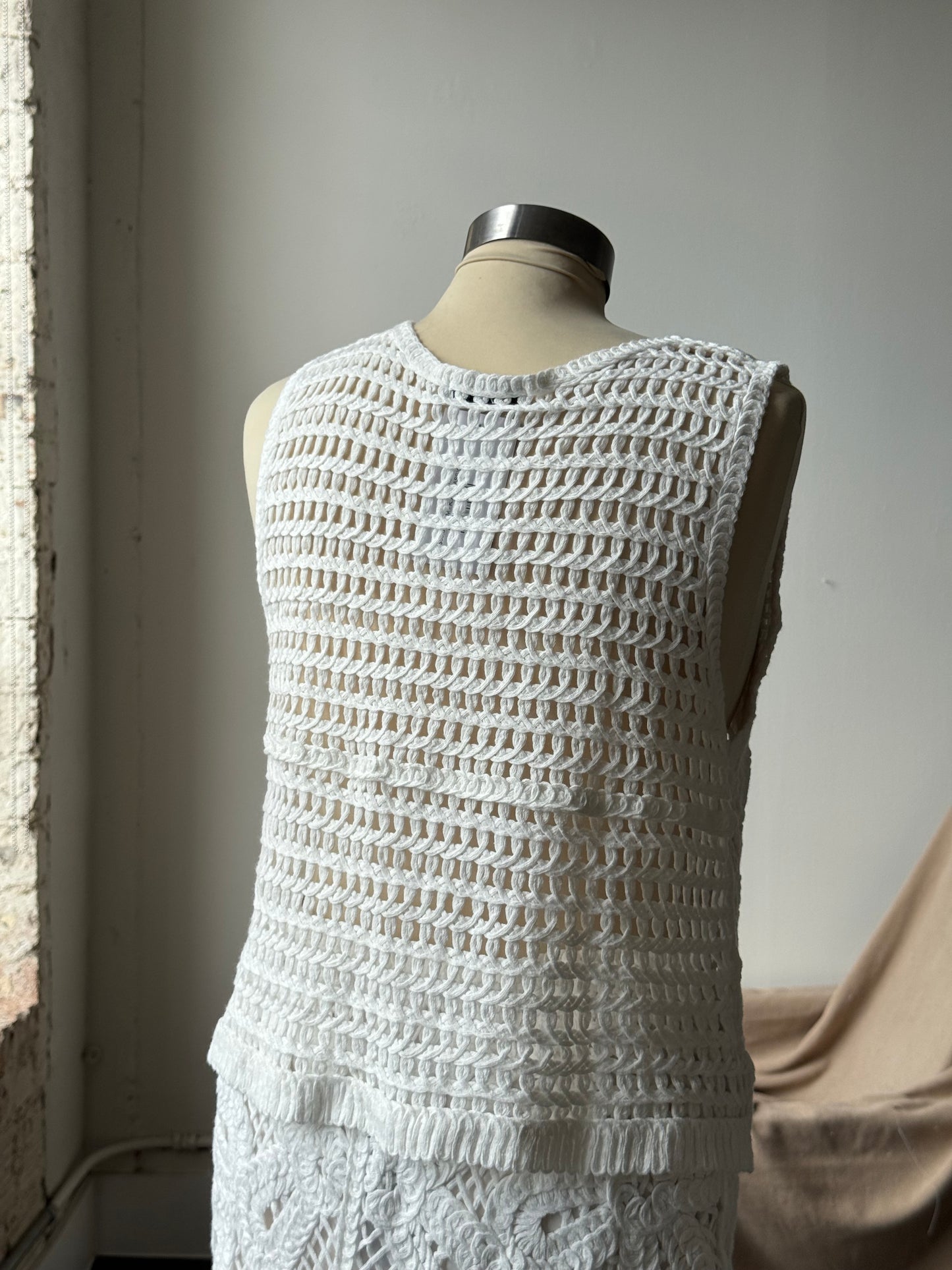 Keeley Cotton Crochet Embroidered Appliqué Button Front Vest In White
