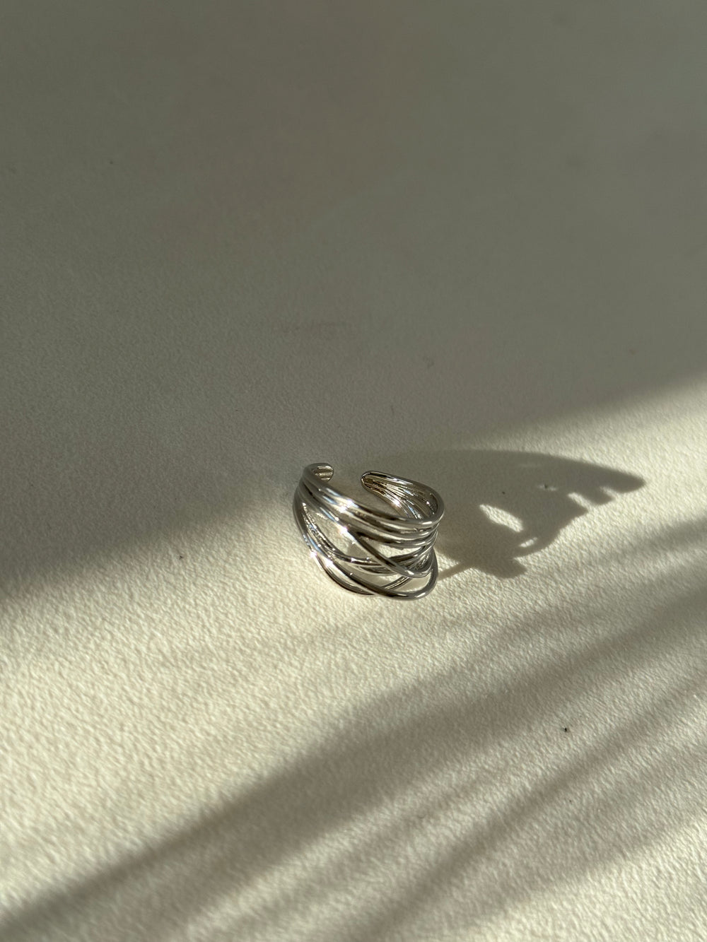 Sonia Artisan Wire Ring In Silver