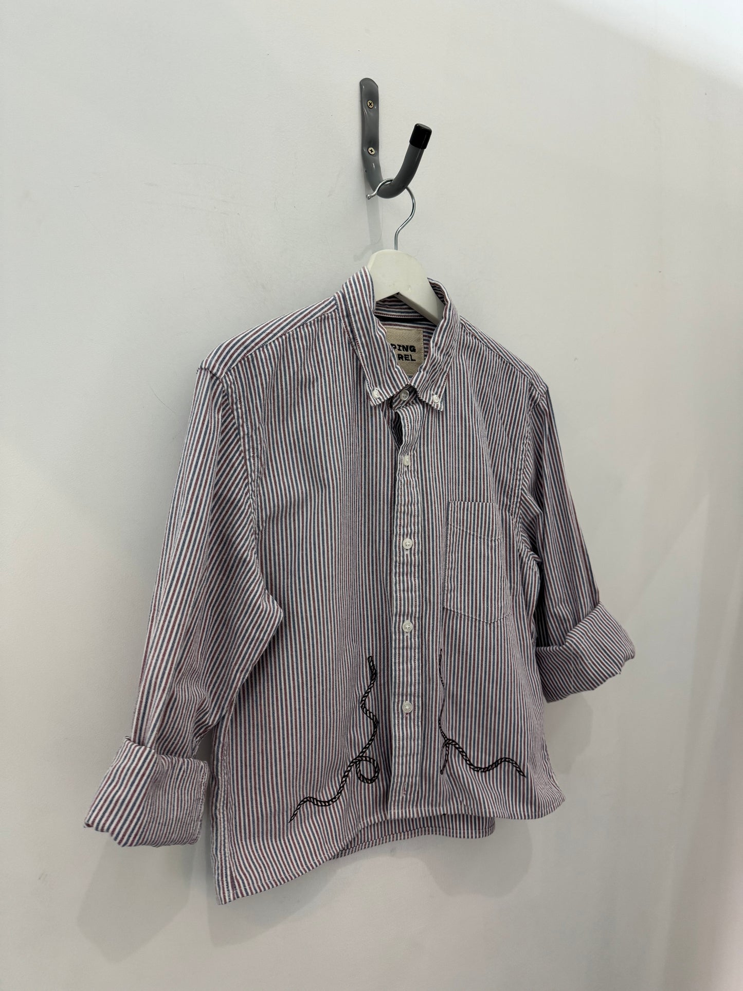 Lawrence Handcrafted Embroidered Old Souls Cropped Button Down