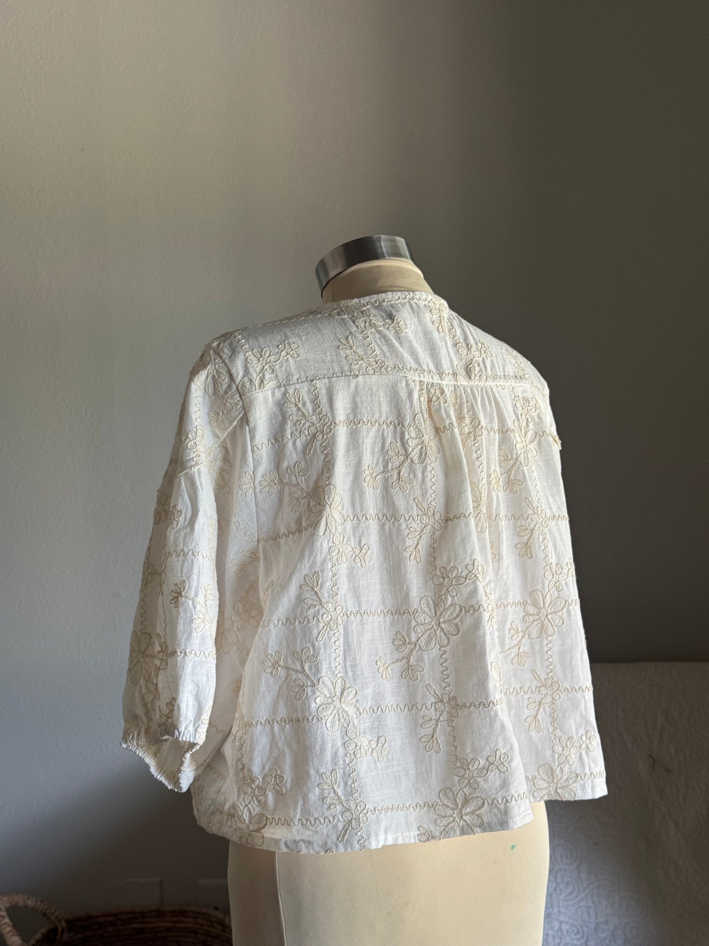 Melody Cotton Embroidered Button Front Top In Ivory
