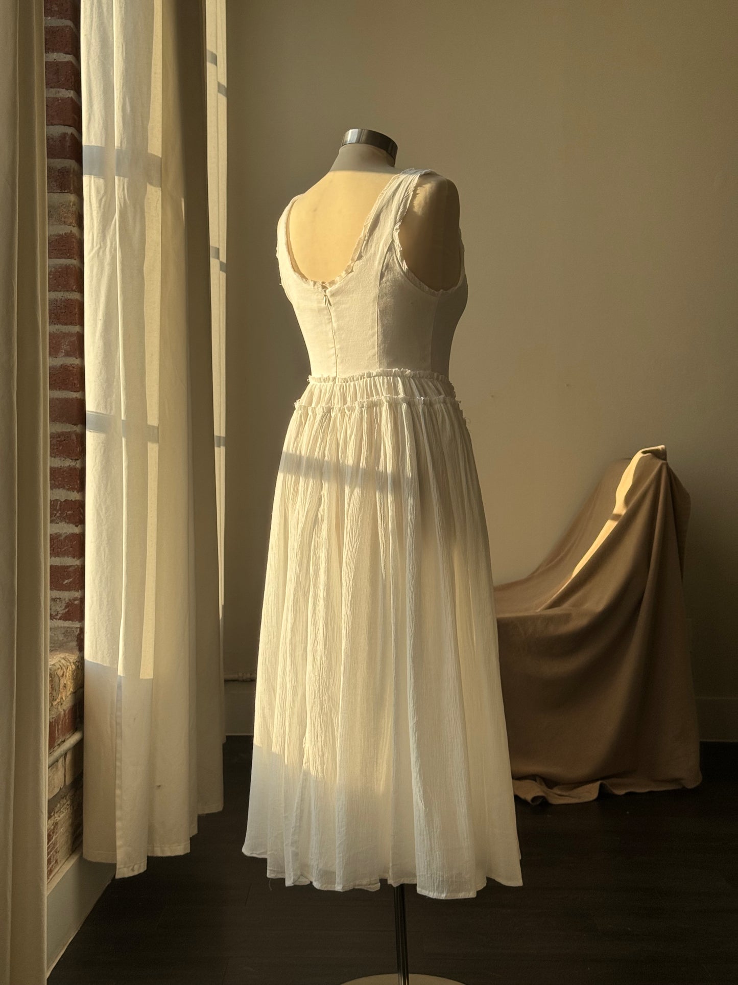 Victoria V Waist Cotton Midi Dress In White