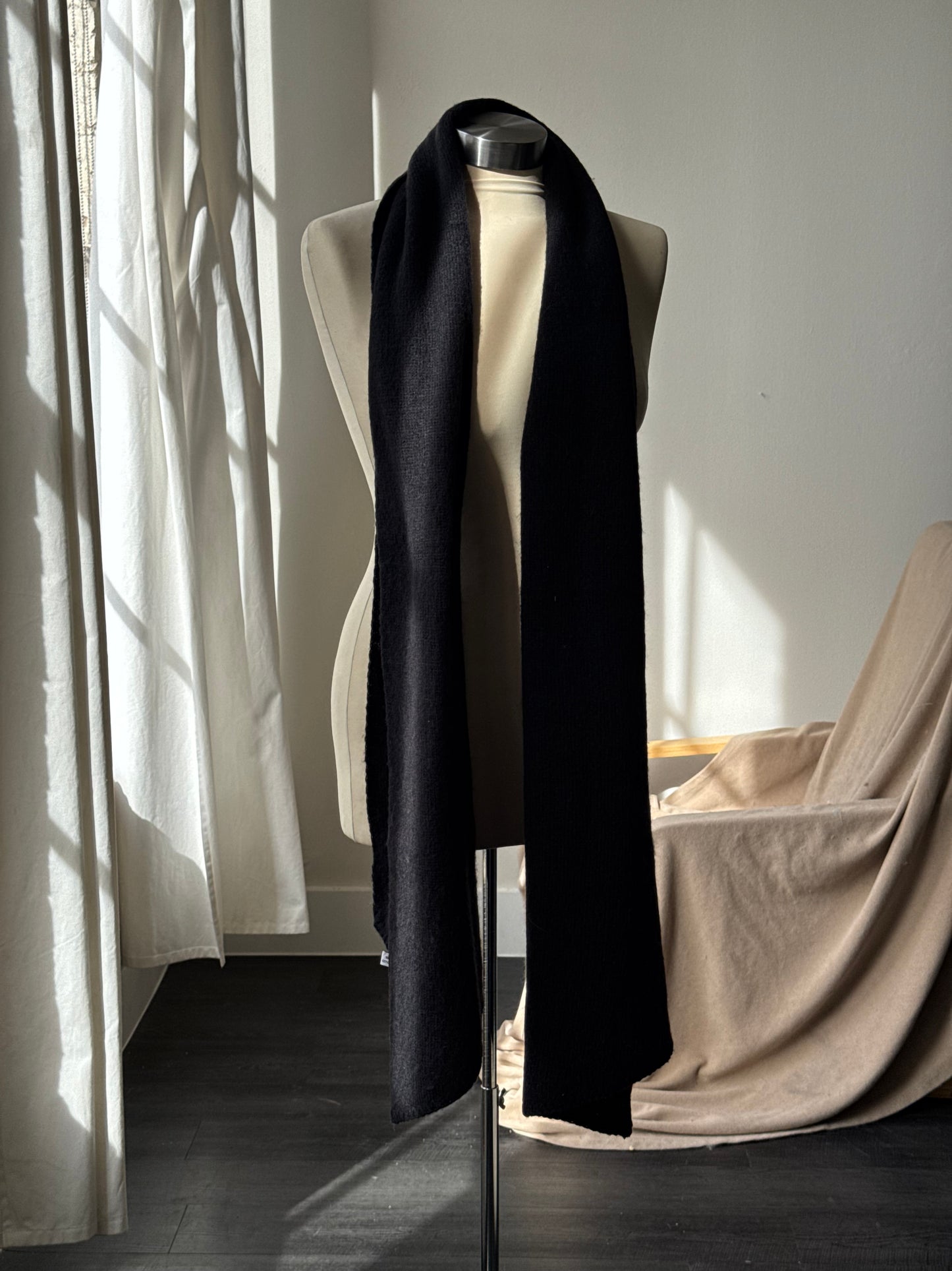 Tina Ultra Soft Classic Scarf In Midnight Black
