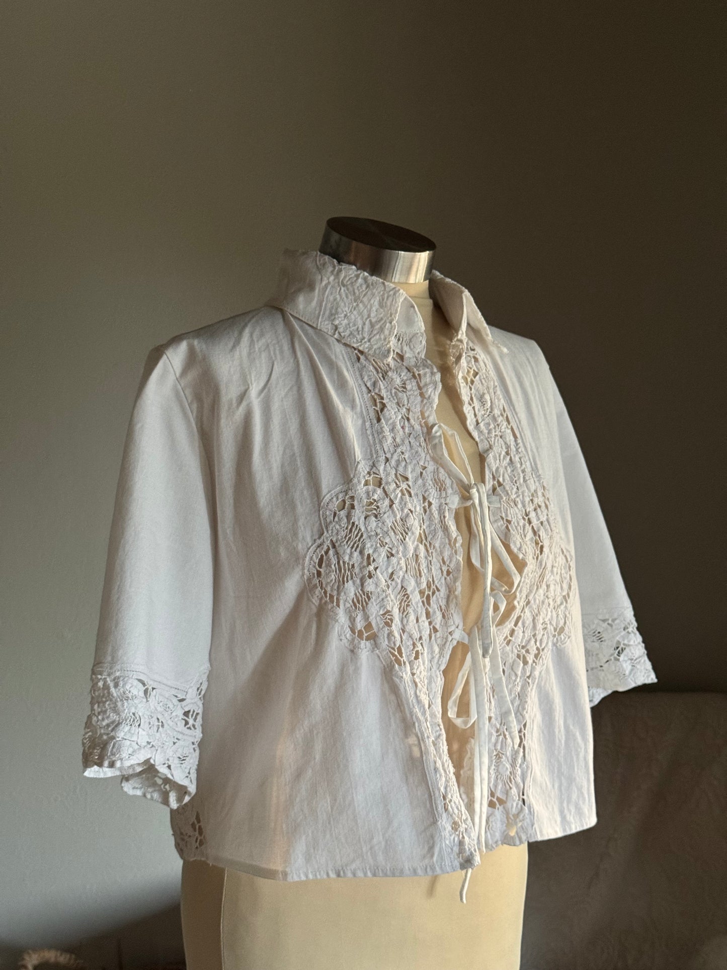 Judy Handcrafted Vintage Tie Front Crop Top