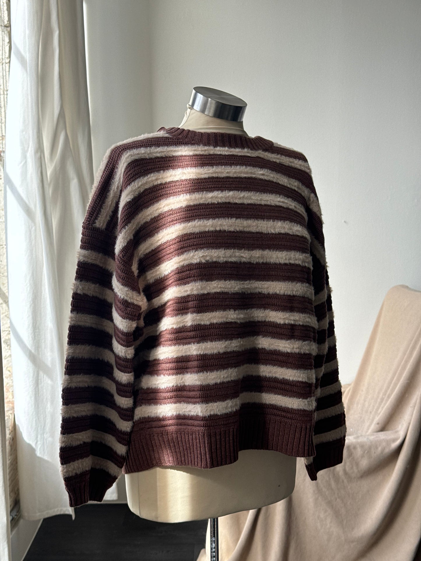 Henry Classic Crew Neck Striped Pullover Sweater In Brown