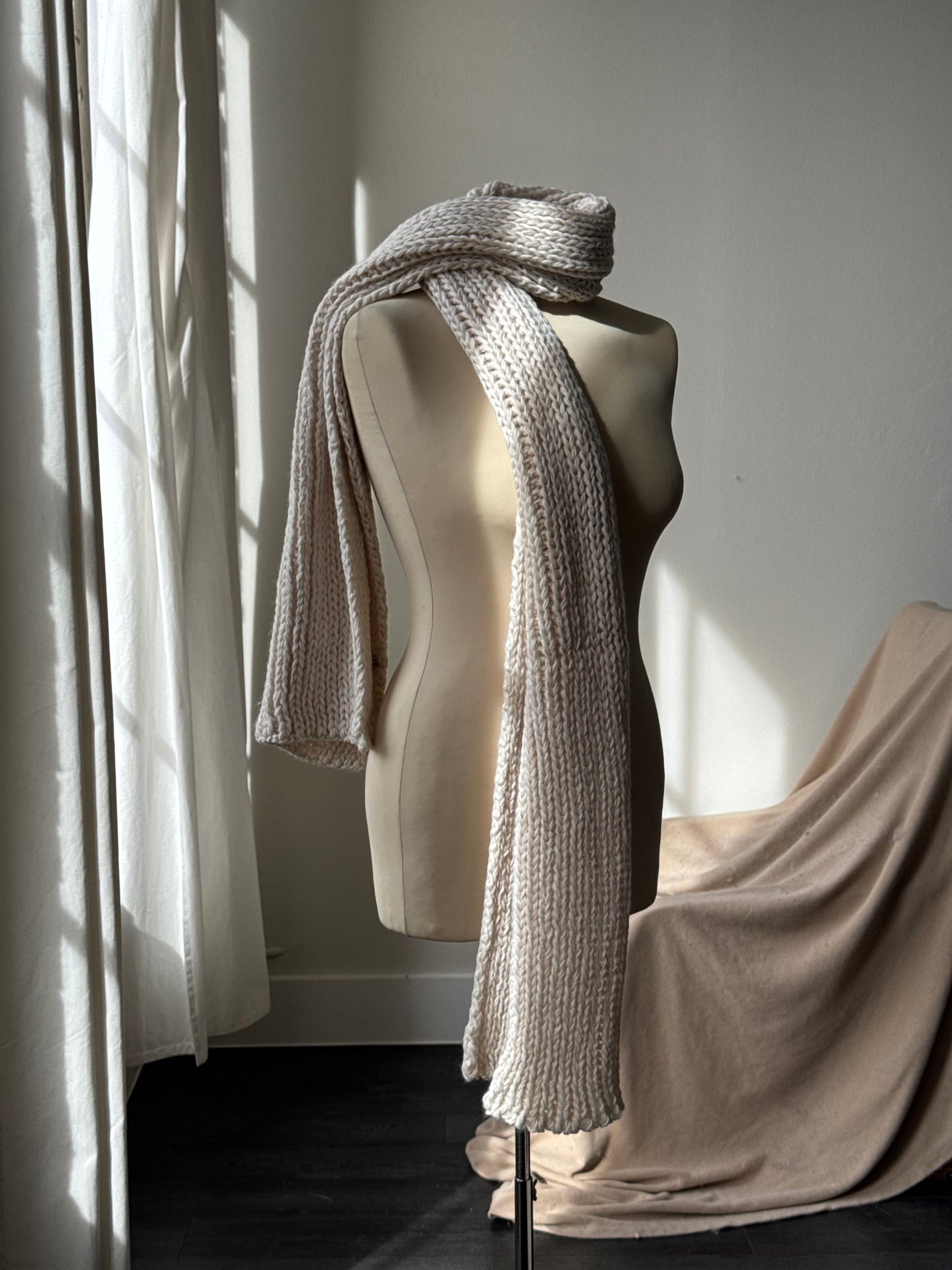 Ollie Ultra Soft Classic Knit Scarf In Cream