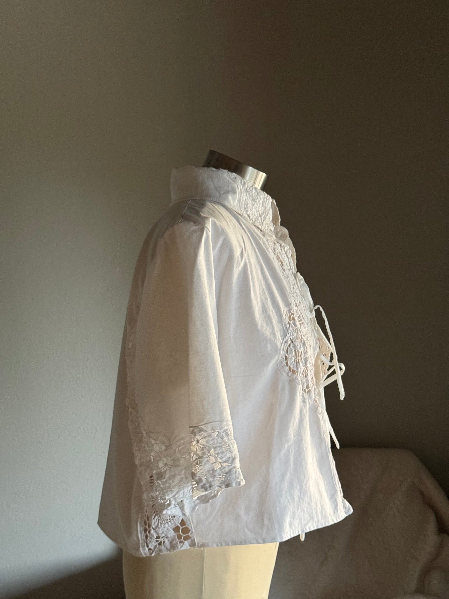 Judy Handcrafted Vintage Tie Front Crop Top