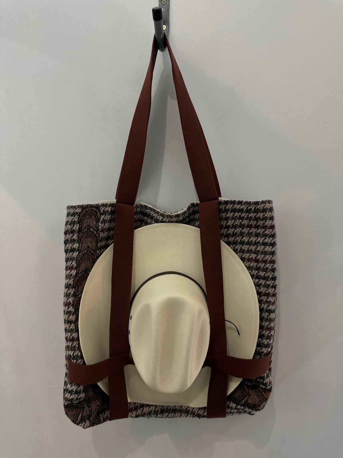 Haselden Handcrafted Hat Holder Tote Bag