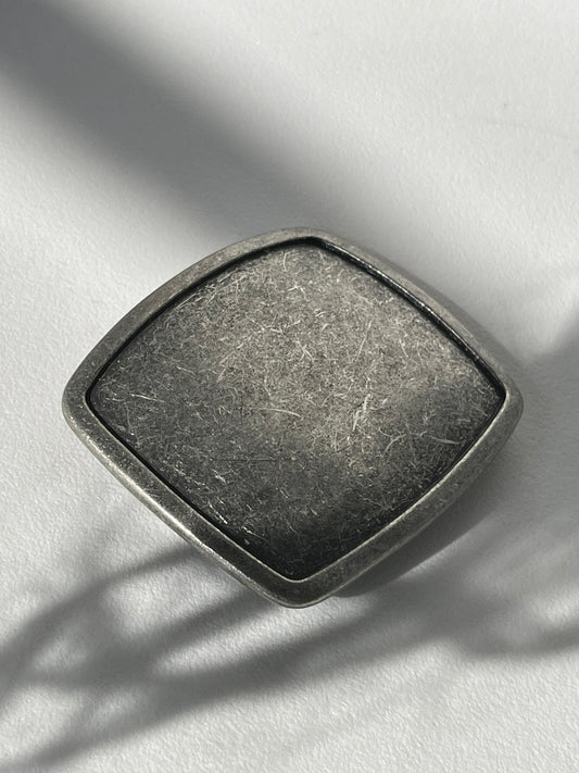 Billy Classic Solid ￼Distressed Belt Buckle In Vintage Silver