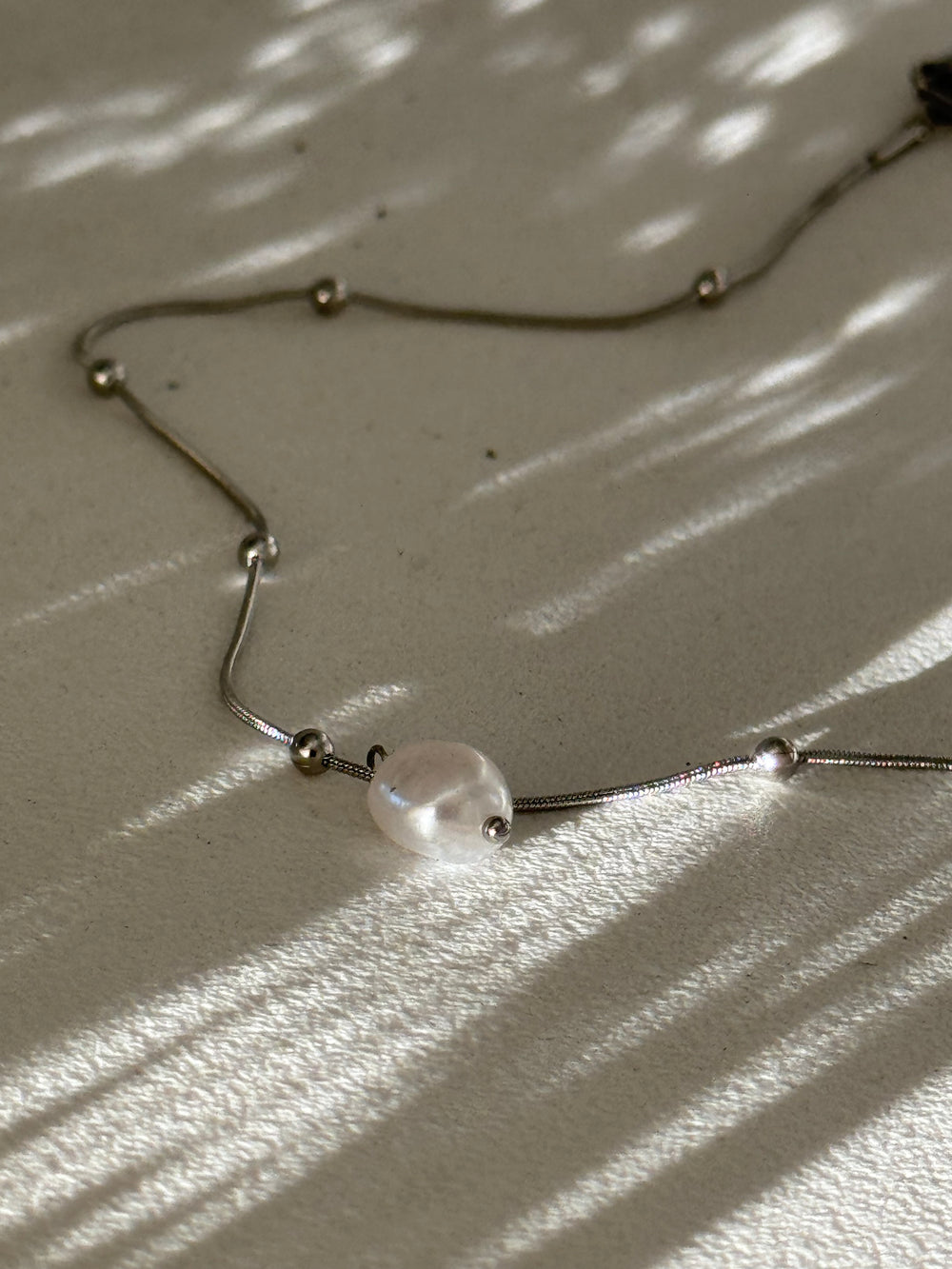 Helena 18k Stainless Steel Waterproof  Pearl Charm Necklace In White Gold Silver￼